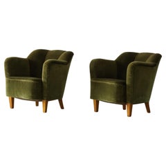 A Pair of Art Deco Easy Chairs in Green Velour, Swedish Cabinetmaker, 1940s