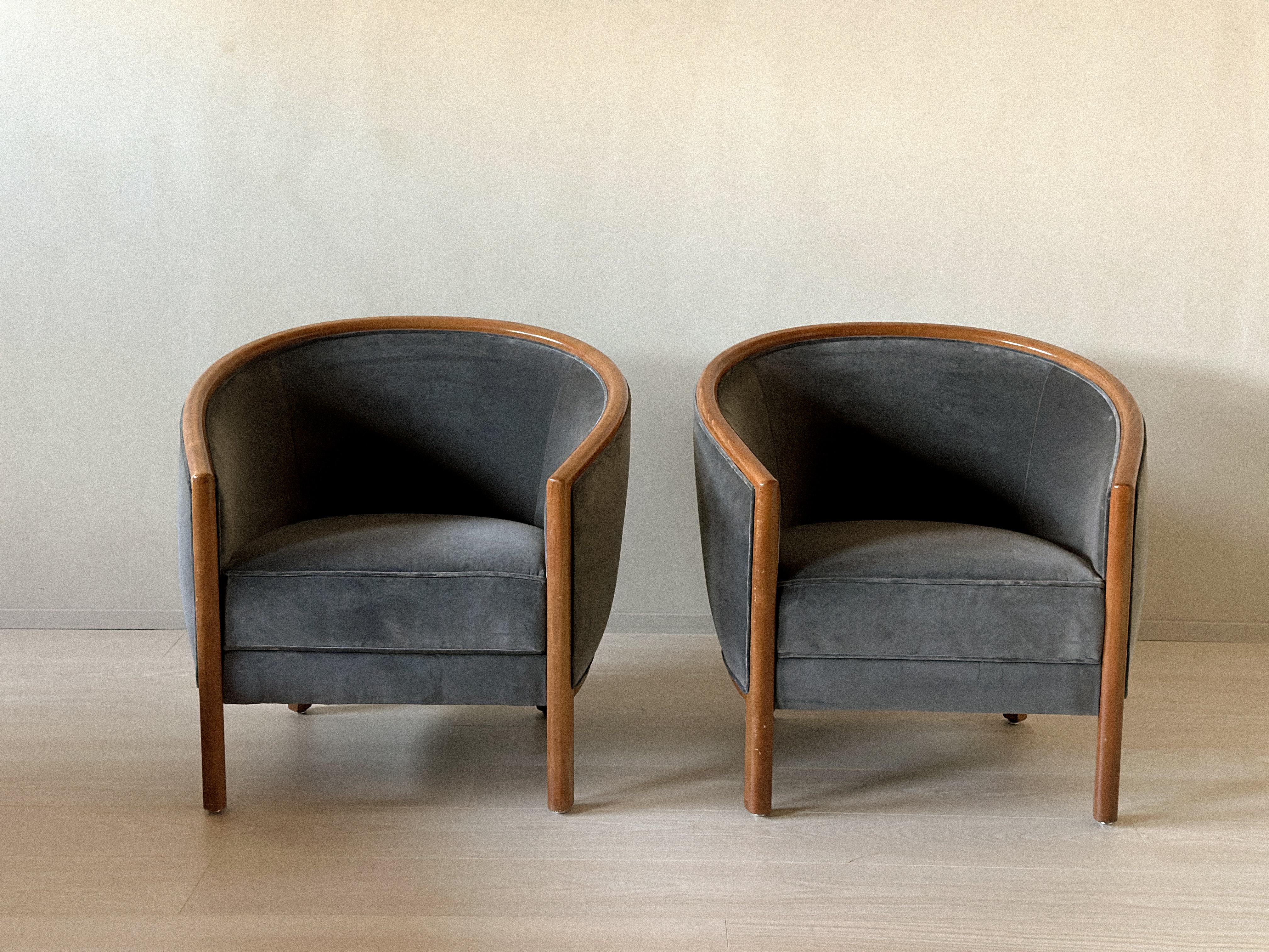 Paire de chaises Œuf Art déco en velours, Scandinavie, vers les années 1960 Bon état - En vente à Hønefoss, 30