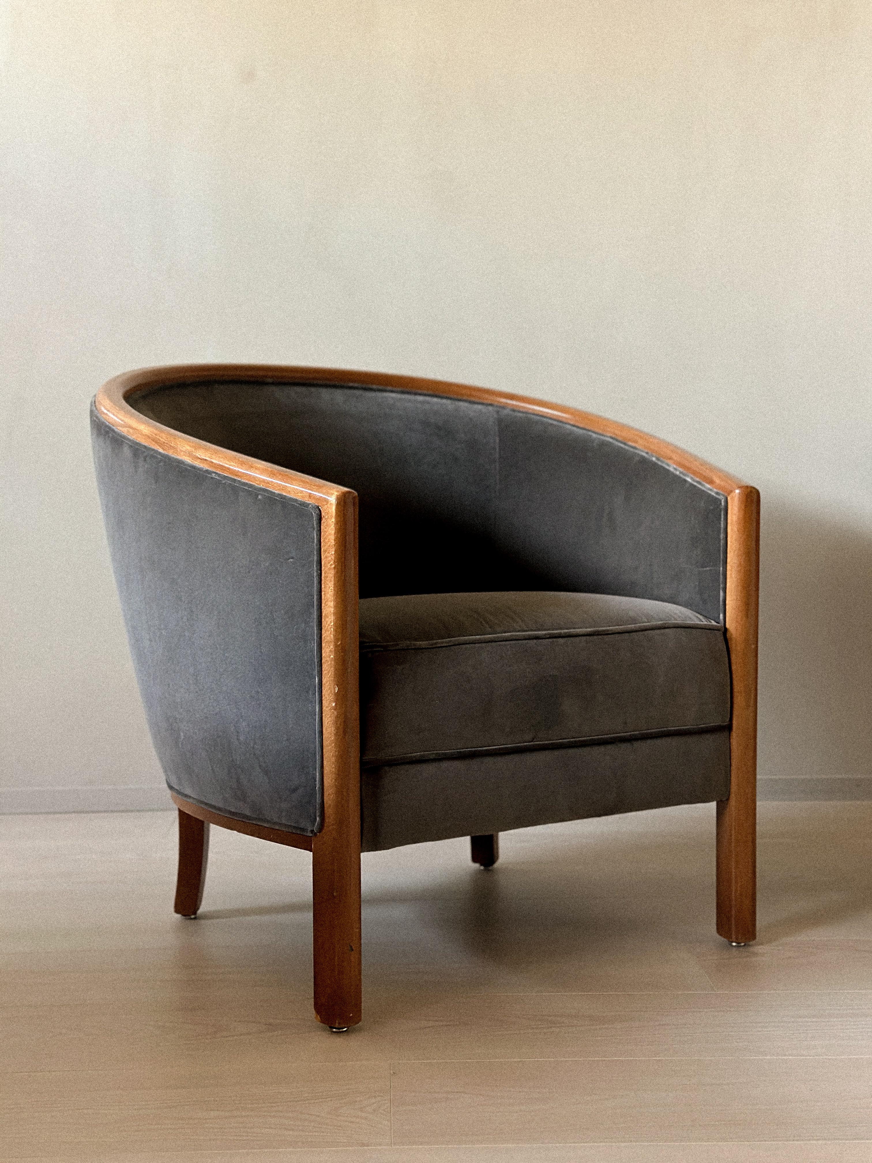 Paire de chaises Œuf Art déco en velours, Scandinavie, vers les années 1960 en vente 2