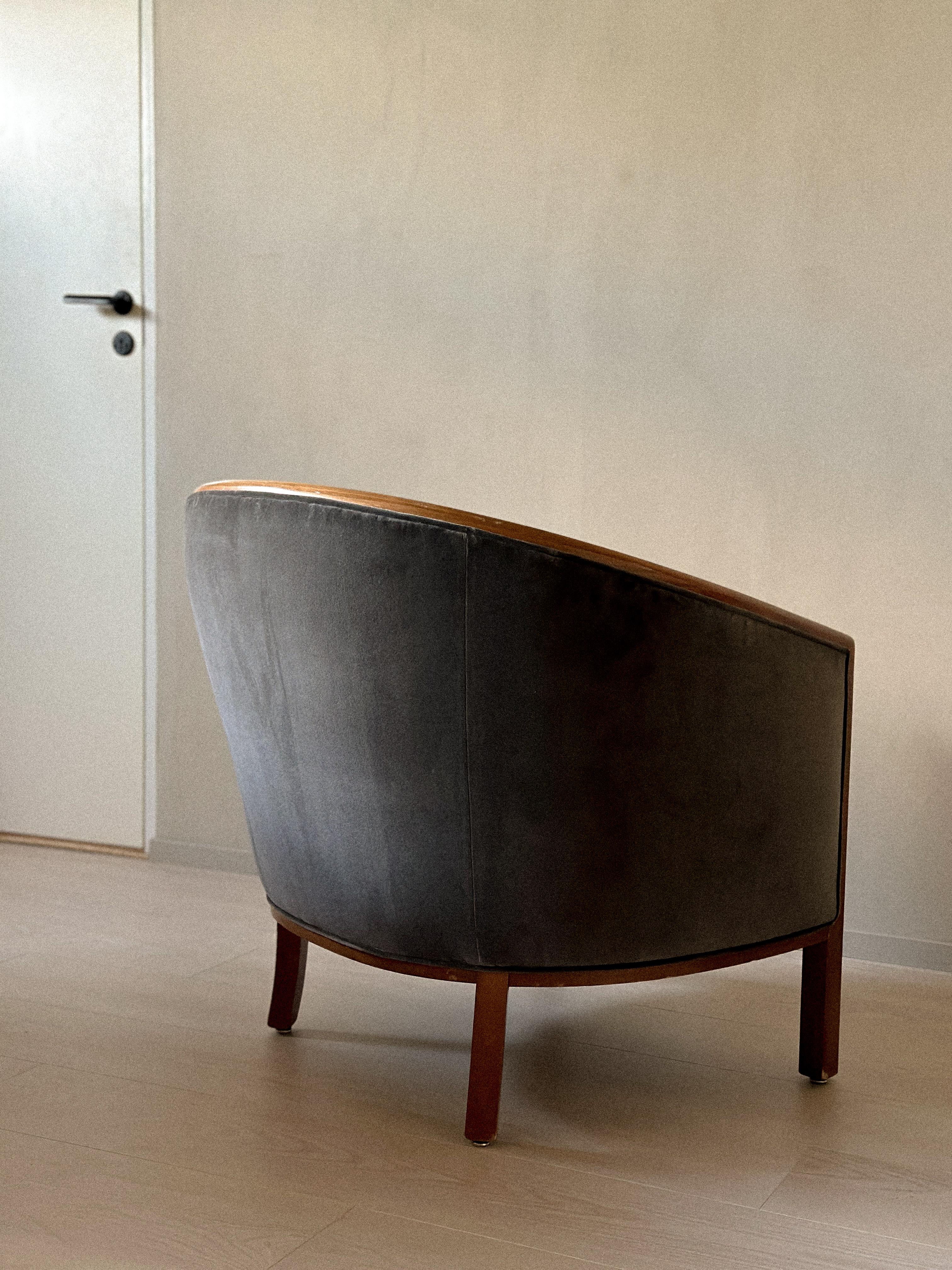 Paire de chaises Œuf Art déco en velours, Scandinavie, vers les années 1960 en vente 3