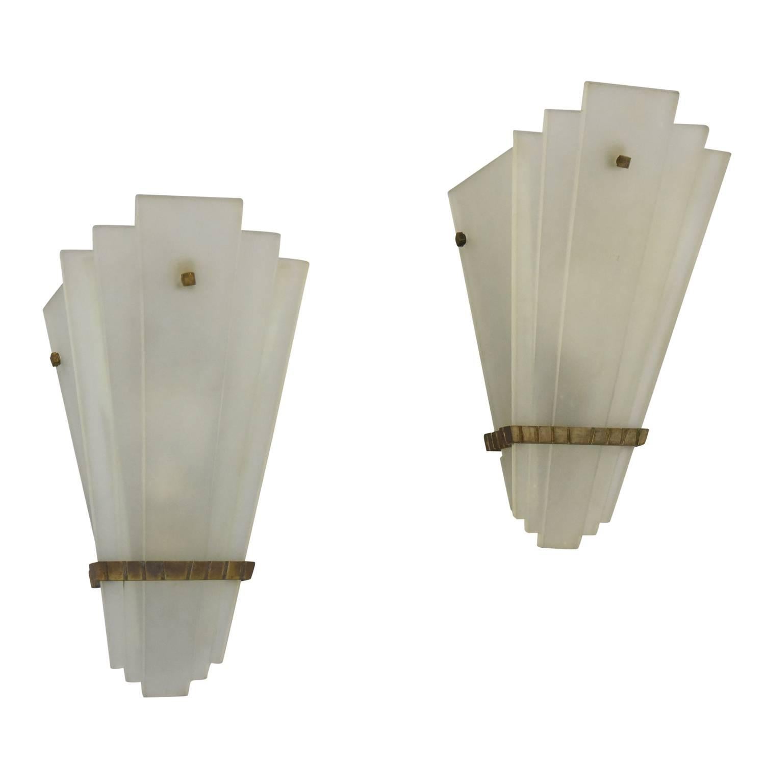 Pair of Art Deco Glass and Bronze Wall Lights or Sconces, France, 1920