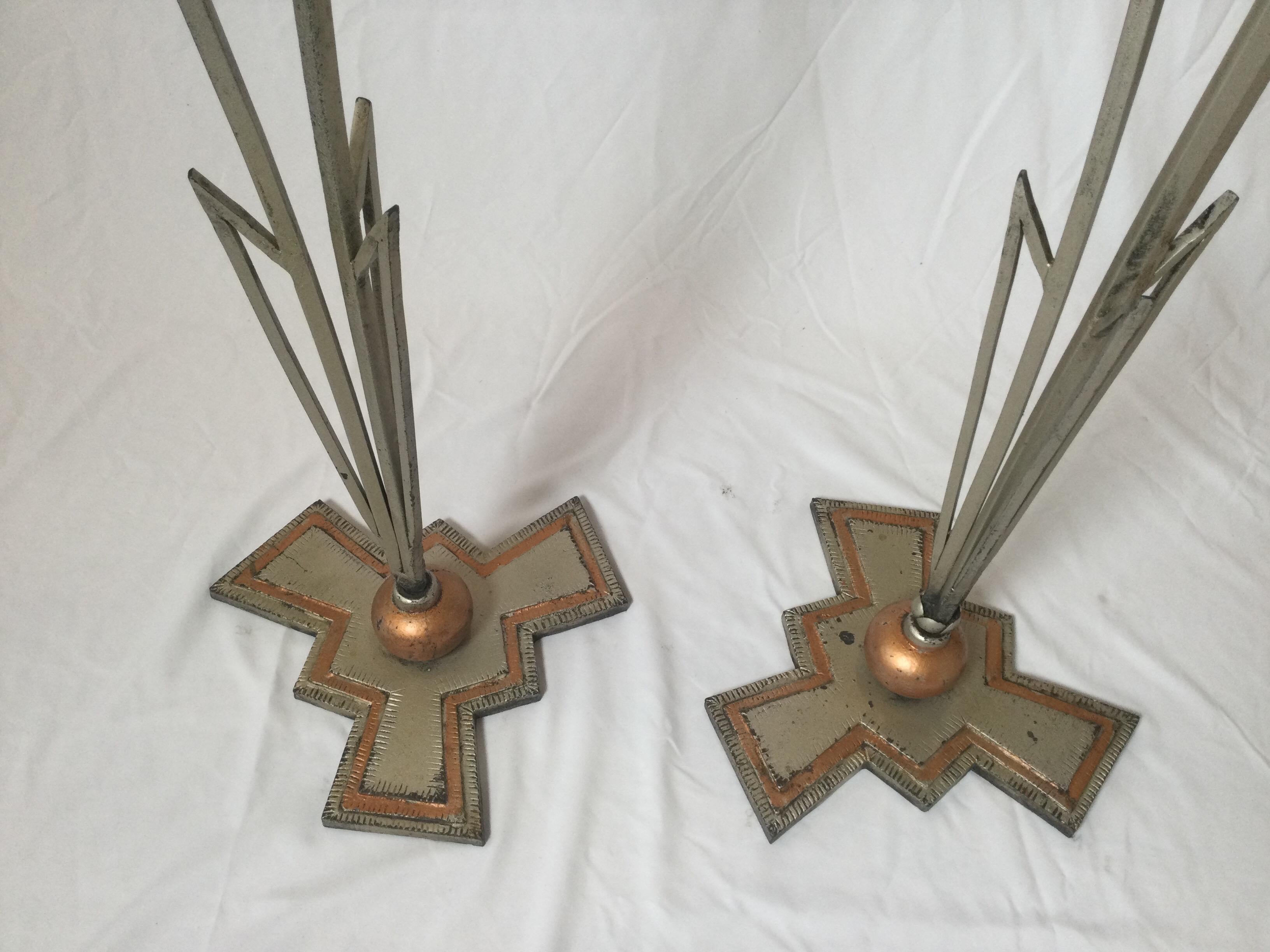 American Pair of Art Deco Iron and Copper Plant Stands Attributed to Warren MacArthur For Sale