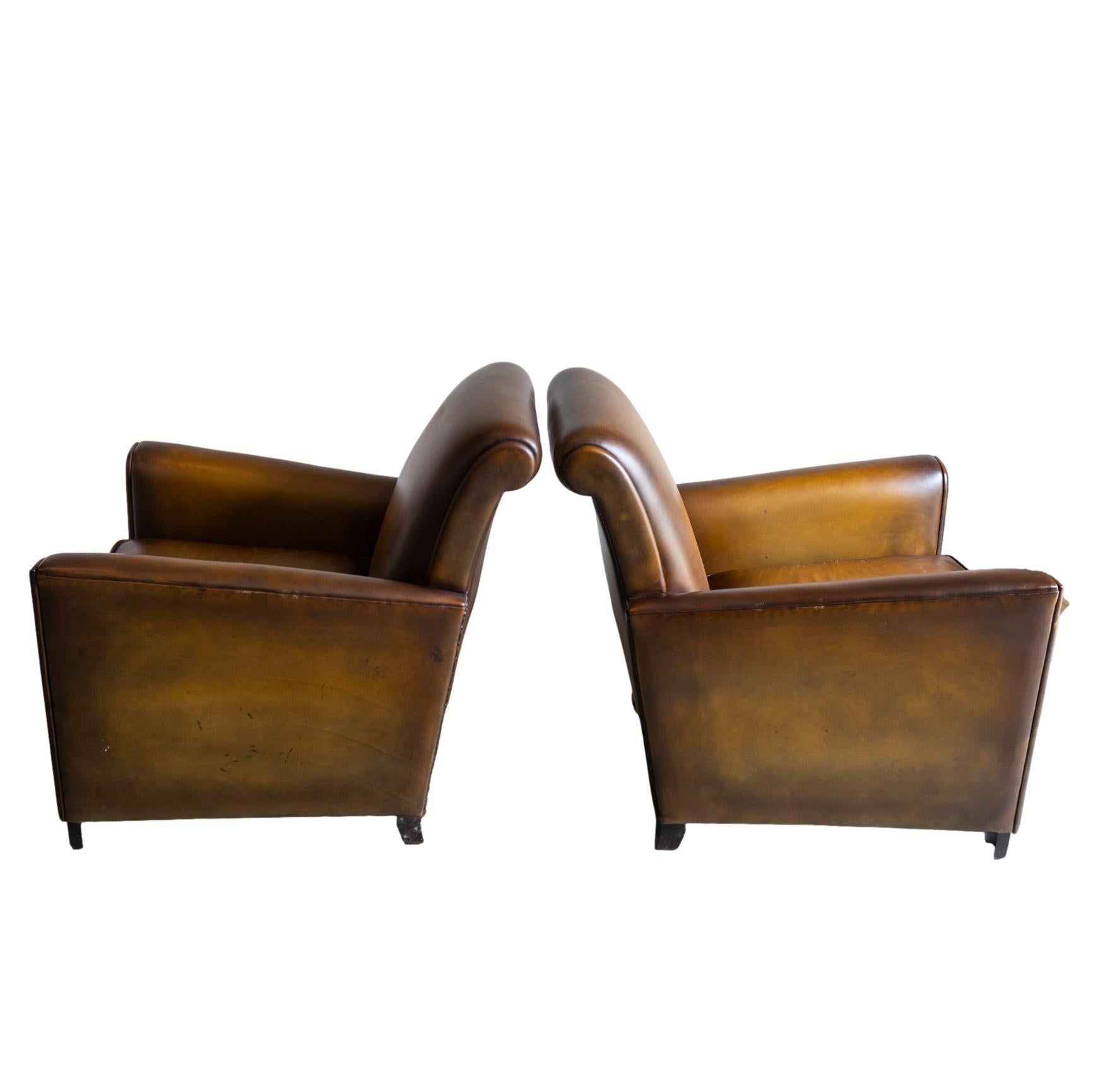 Mid-20th Century A Pair of Art Deco Leather Club Chairs, French, ca. 1935 For Sale