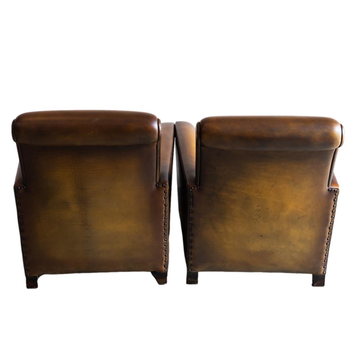 A Pair of Art Deco Leather Club Chairs, French, ca. 1935 For Sale 1