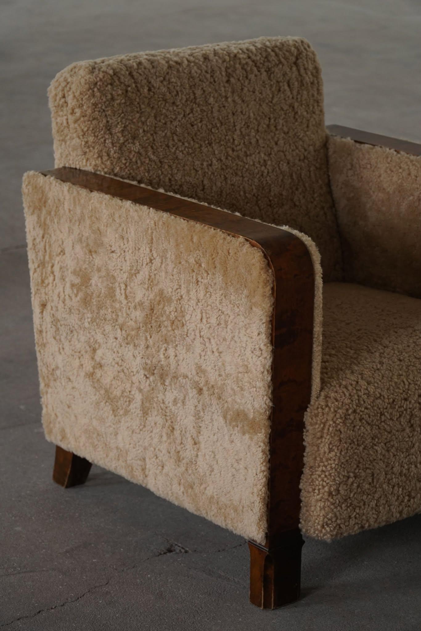 A Pair of Art Deco Lounge Chairs in Birch & Lambswool, Swedish Grace, 1930s 3
