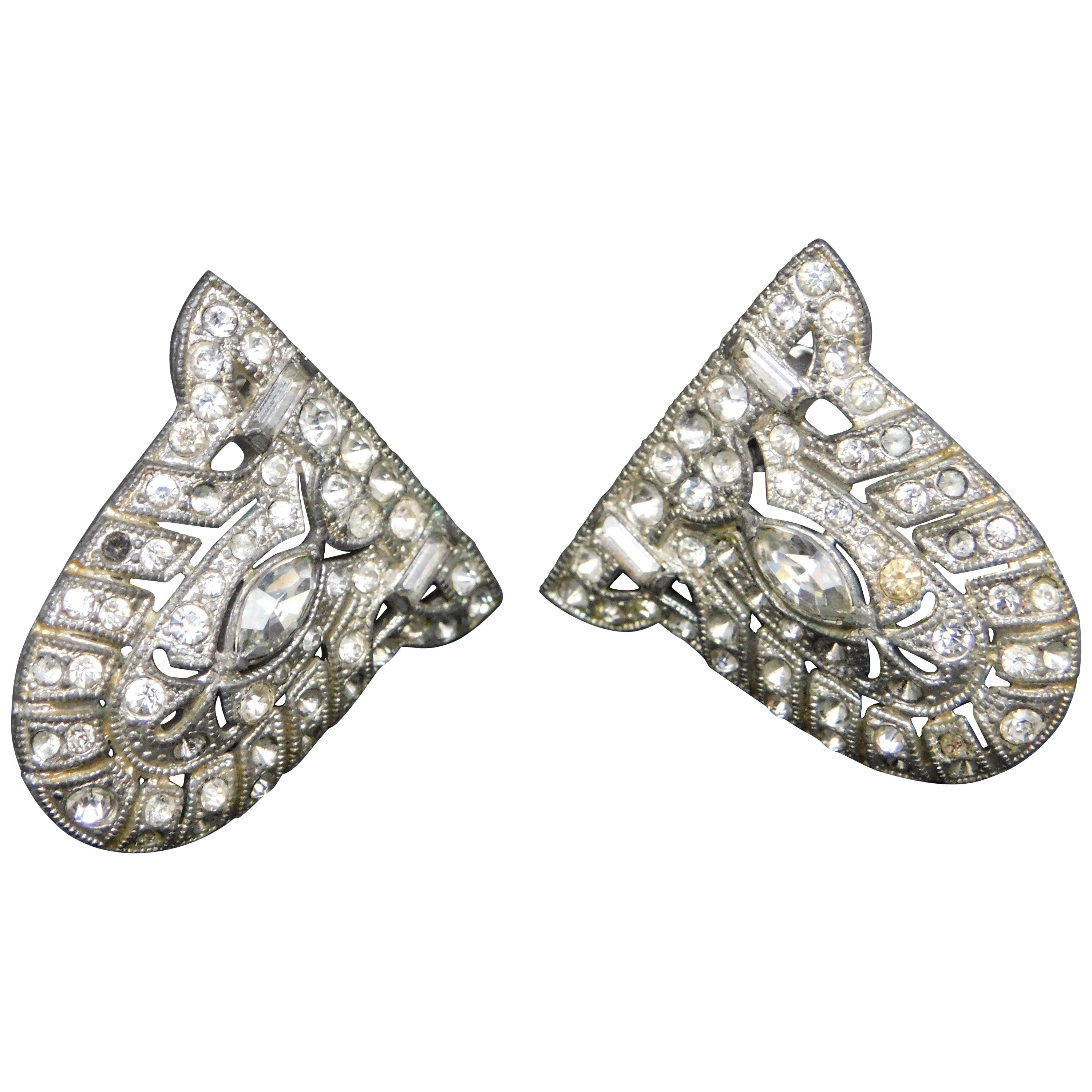 A Pair of Art Deco Shoe Clips with Crystals For Sale