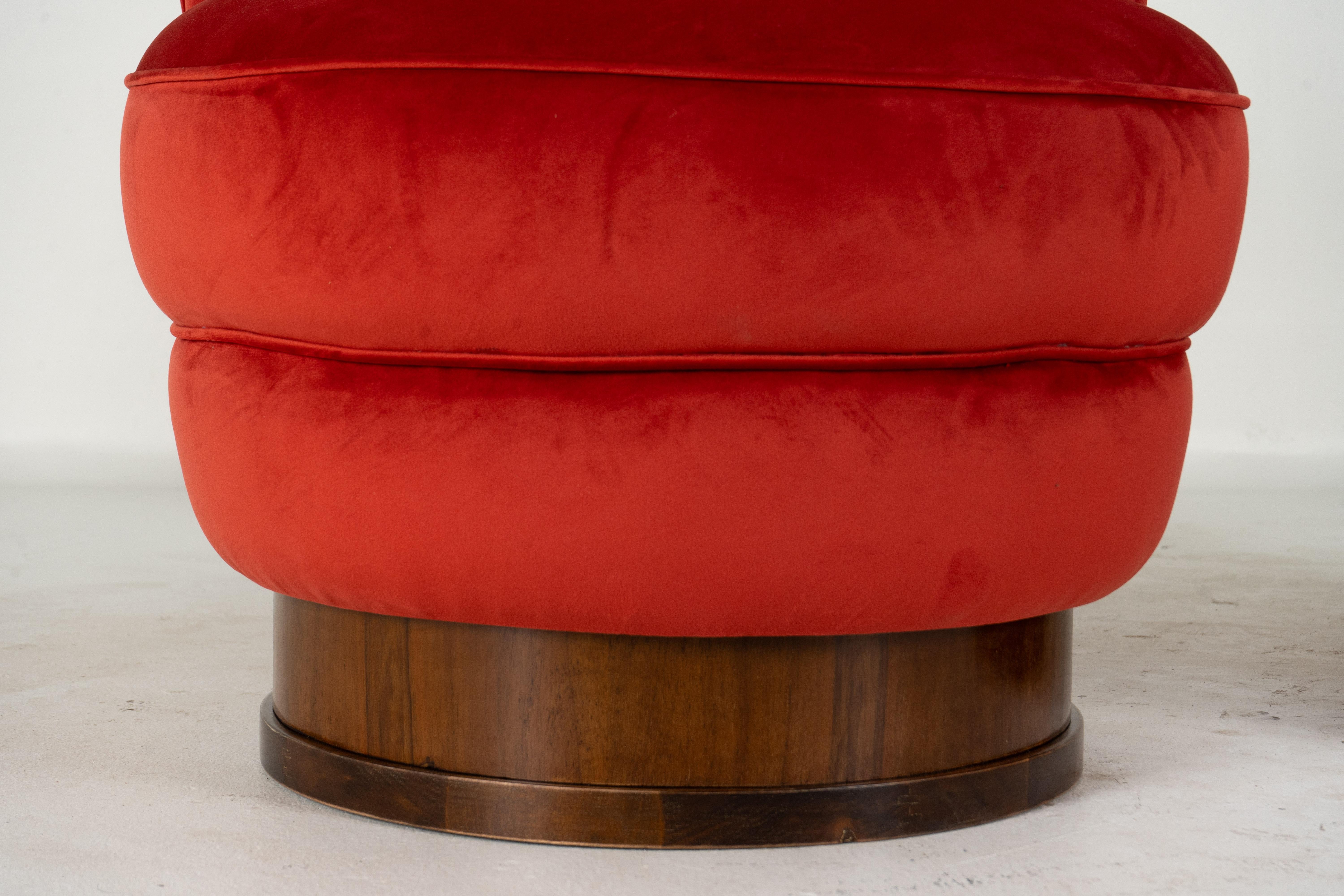 A Pair of Art Deco Slipper Chairs For Sale 2