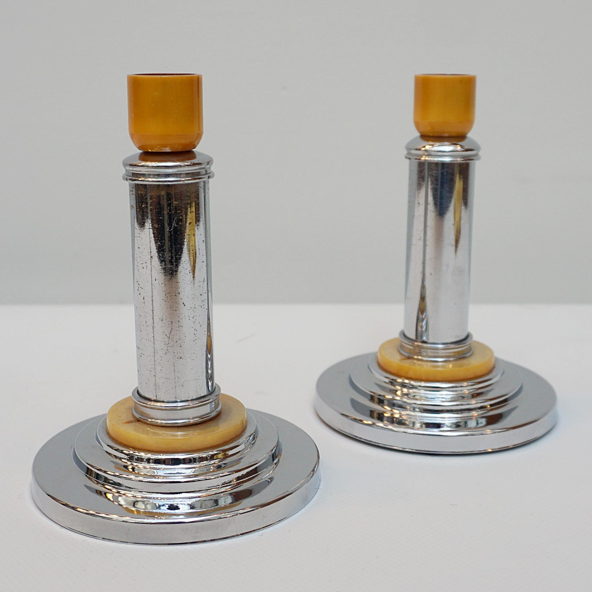 A Pair of Art Deco Style Bakelite Candlesticks In Good Condition For Sale In Forest Row, East Sussex
