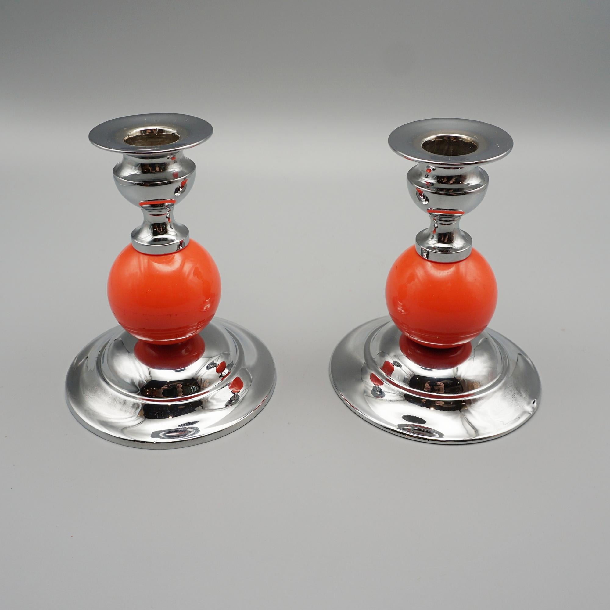 Art Déco A Pair of Art Deco Style Candlesticks in vendita