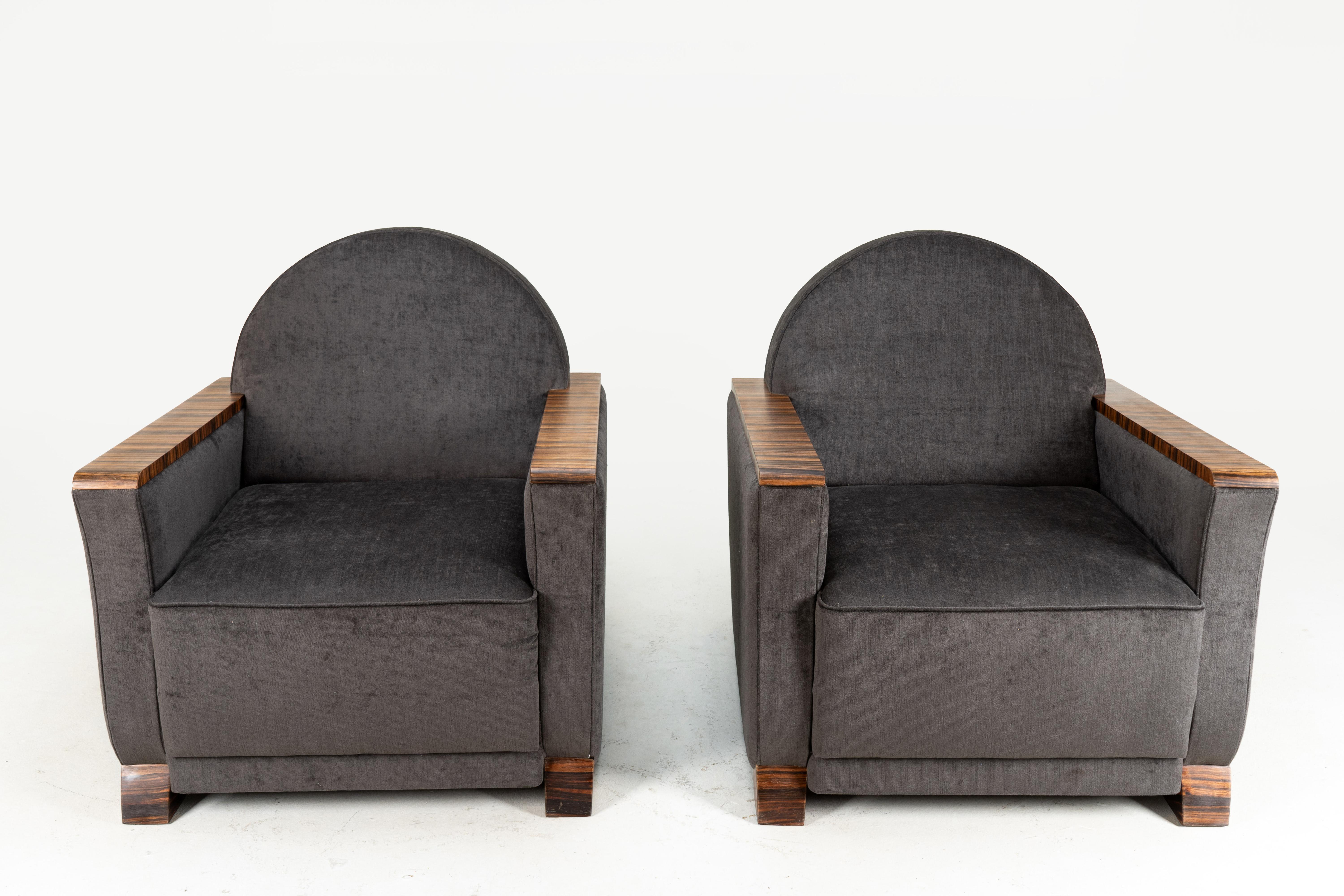 Hungarian A Pair of Art Deco Style Lounge Chairs With Macassar Ebony For Sale