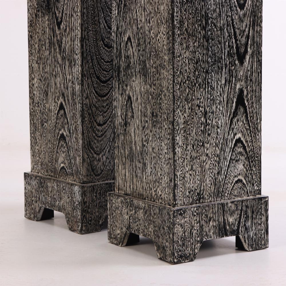 Contemporary A Pair of Art Deco Style Square Cerused Oak Pedestals. For Sale