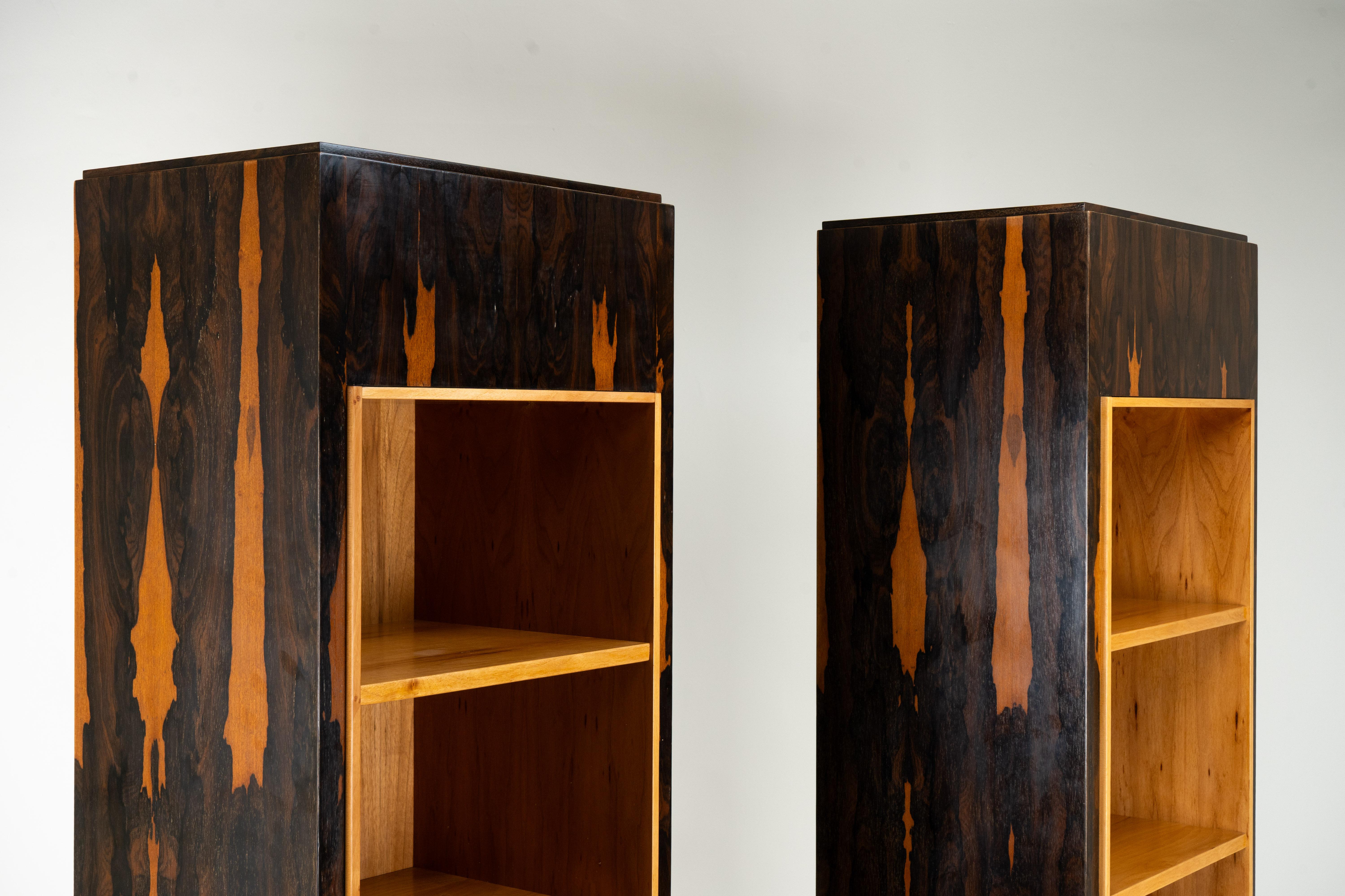 A Pair of Art Deco Tower Display Cases For Sale 6