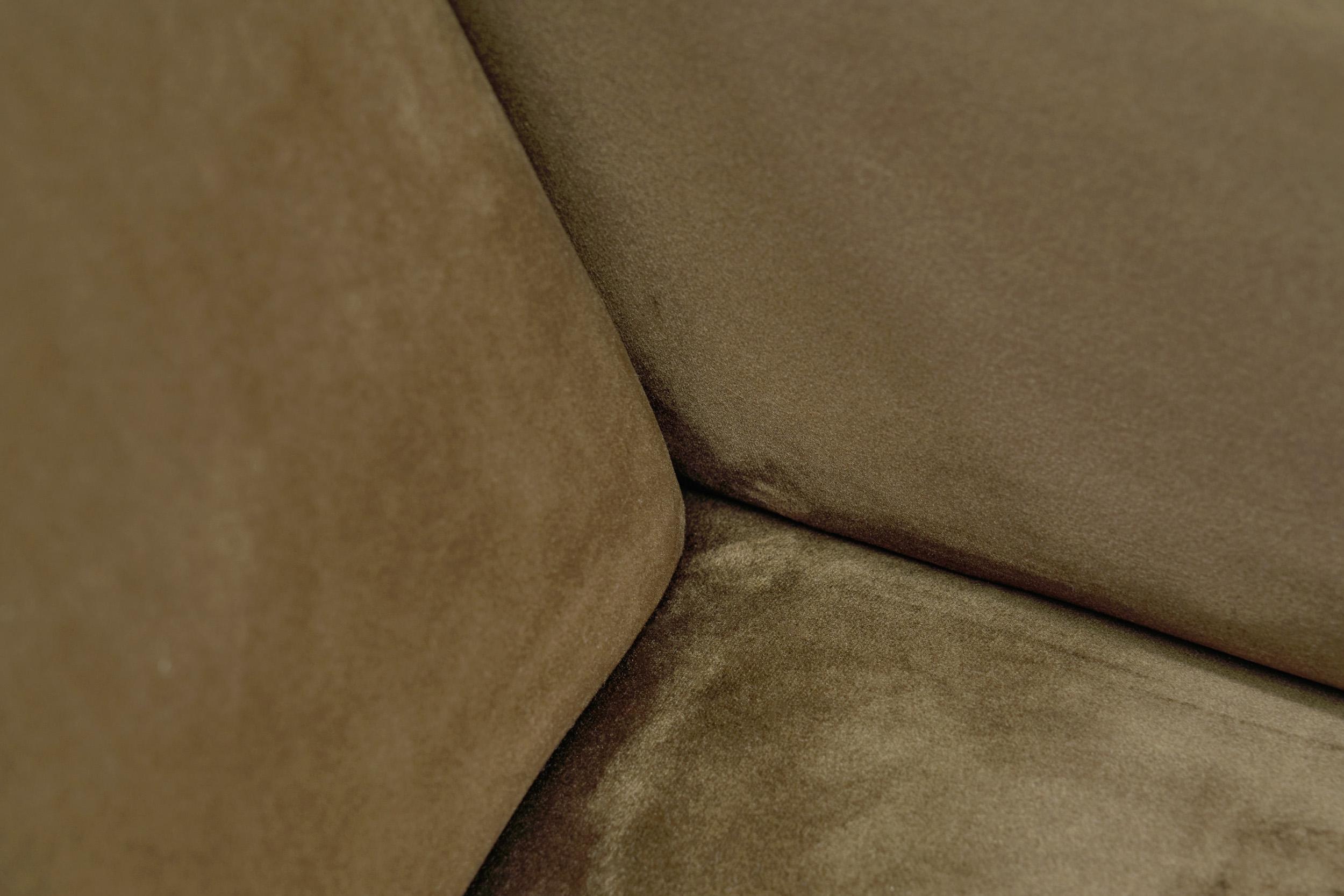 A Pair of Art Deco Velvet Armchairs, Europe First Half of the 20th Century For Sale 12