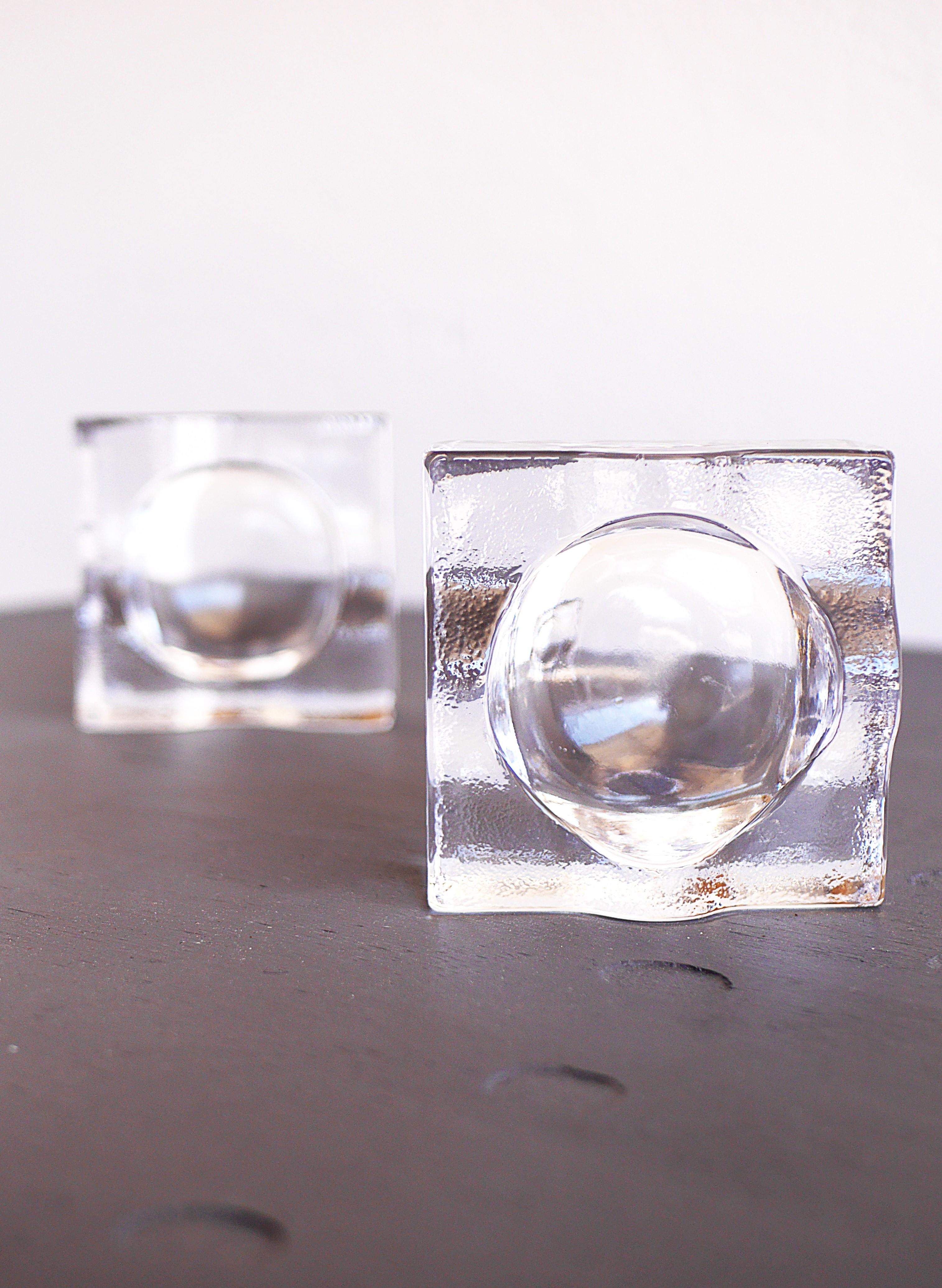 A pair of art glass bowls, known as 