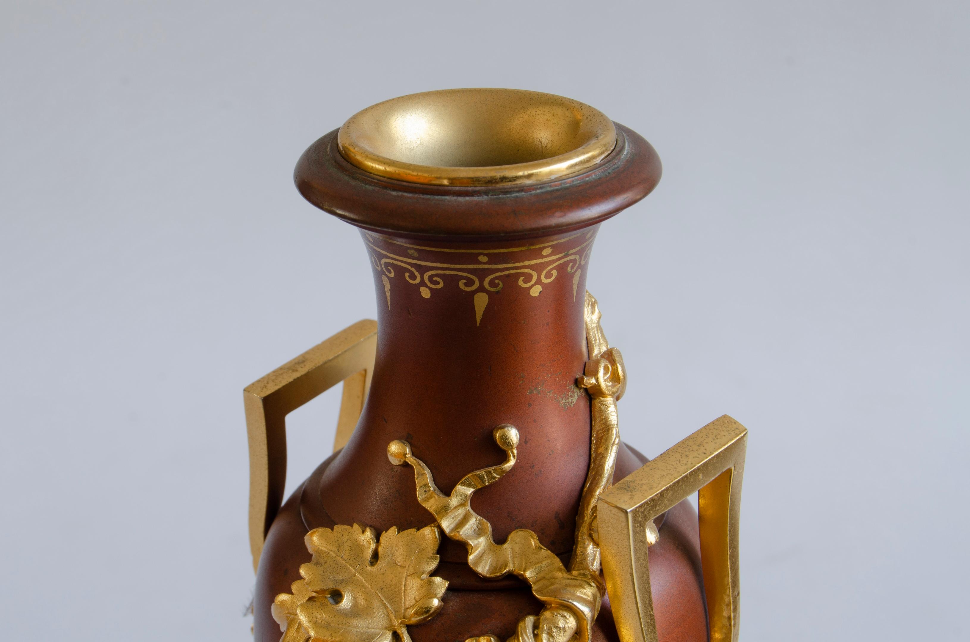French A Pair of Art Nouveau Amphorae For Sale