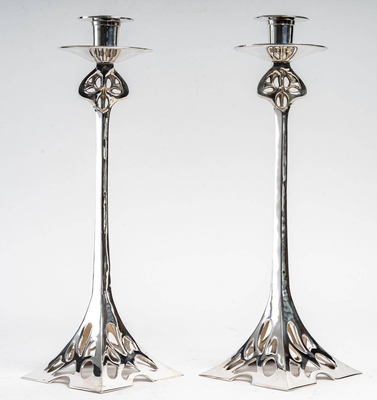Pair of Art Nouveau Candlesticks In Good Condition In Saint-Ouen, FR
