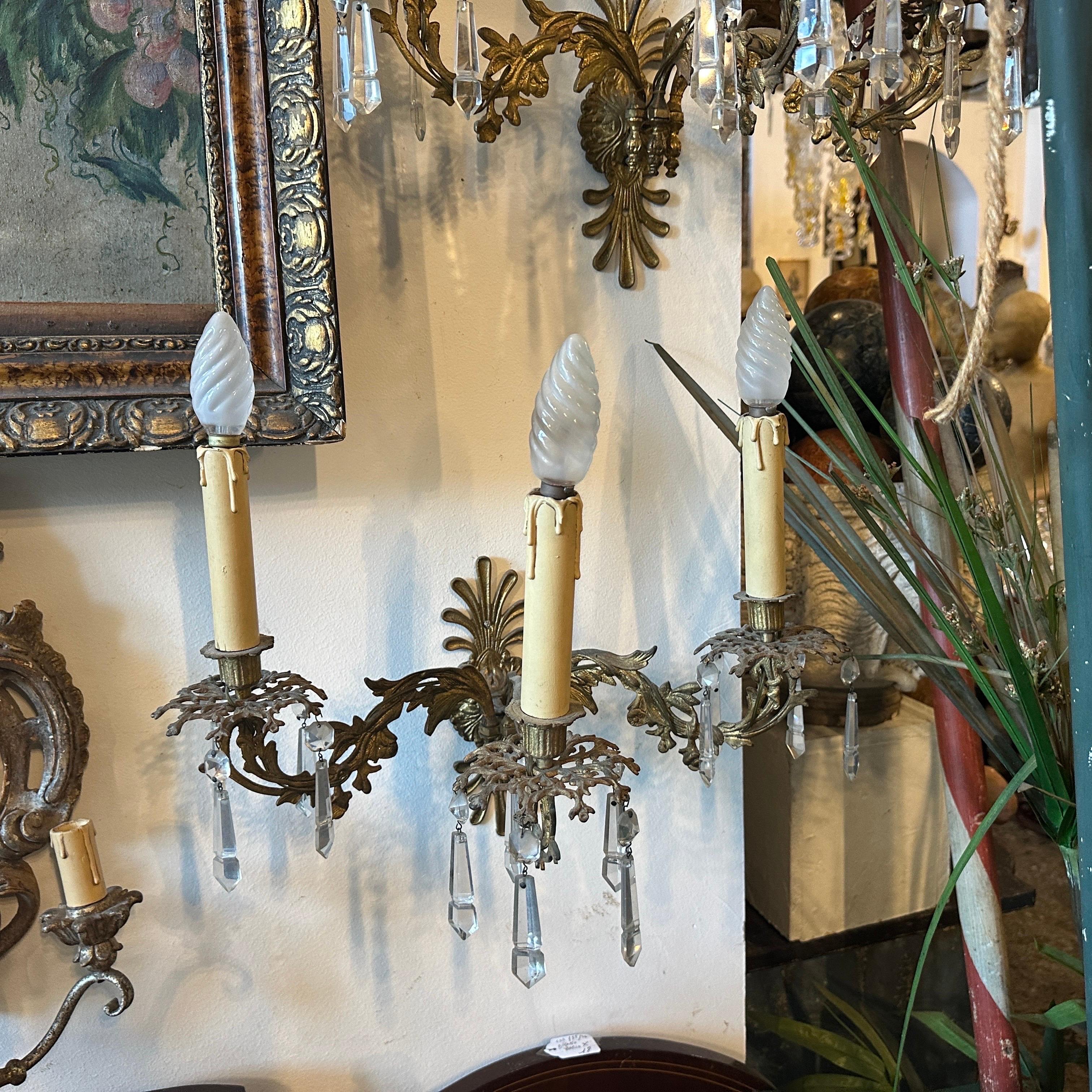 Early 20th Century A Pair of Art Nouveau Gilded Iron and Cristal Sicilian Wall Sconces For Sale