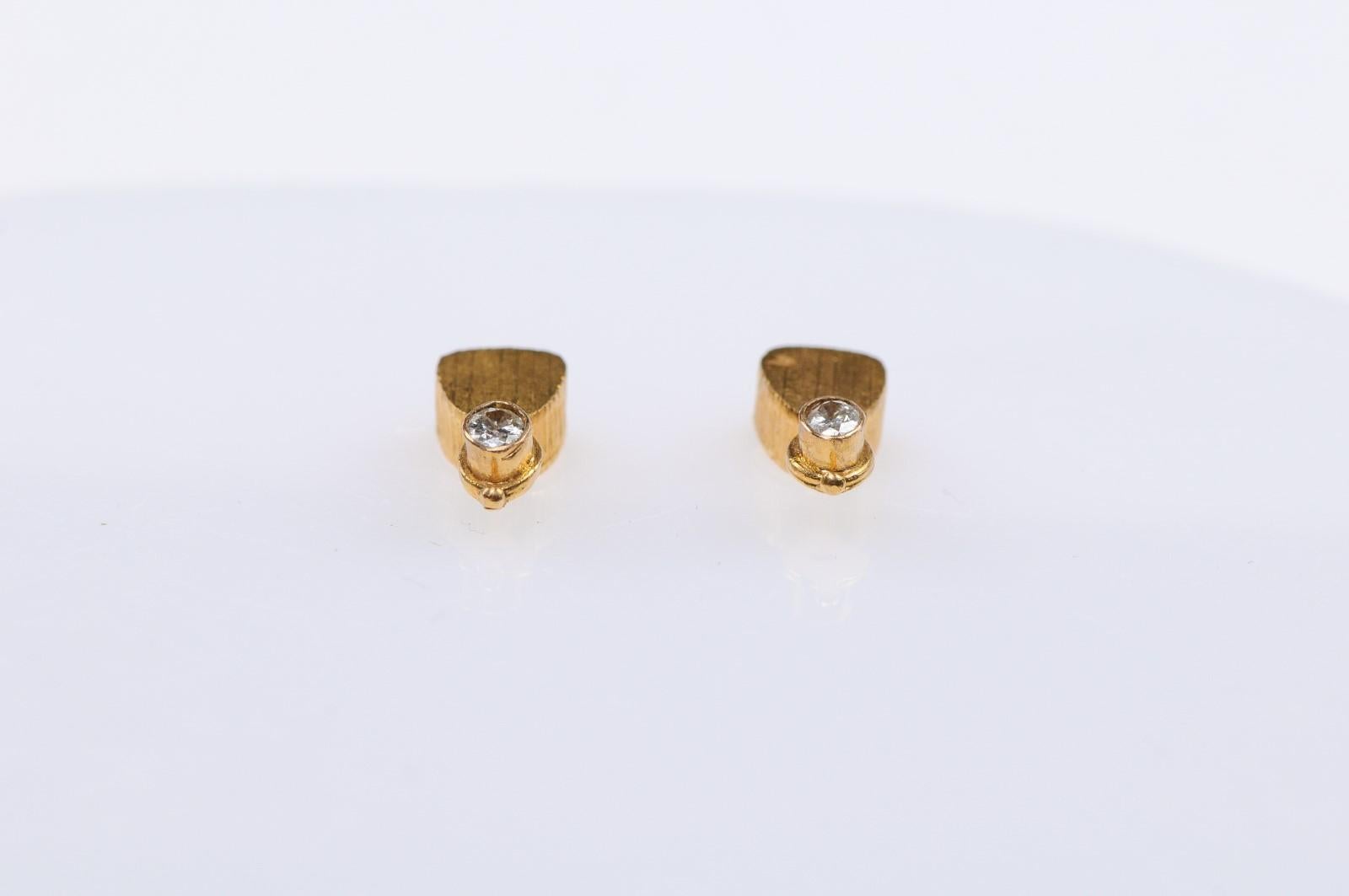 Pair of Artisan Created 22-Karat Gold and Diamond Dangling Earrings  4