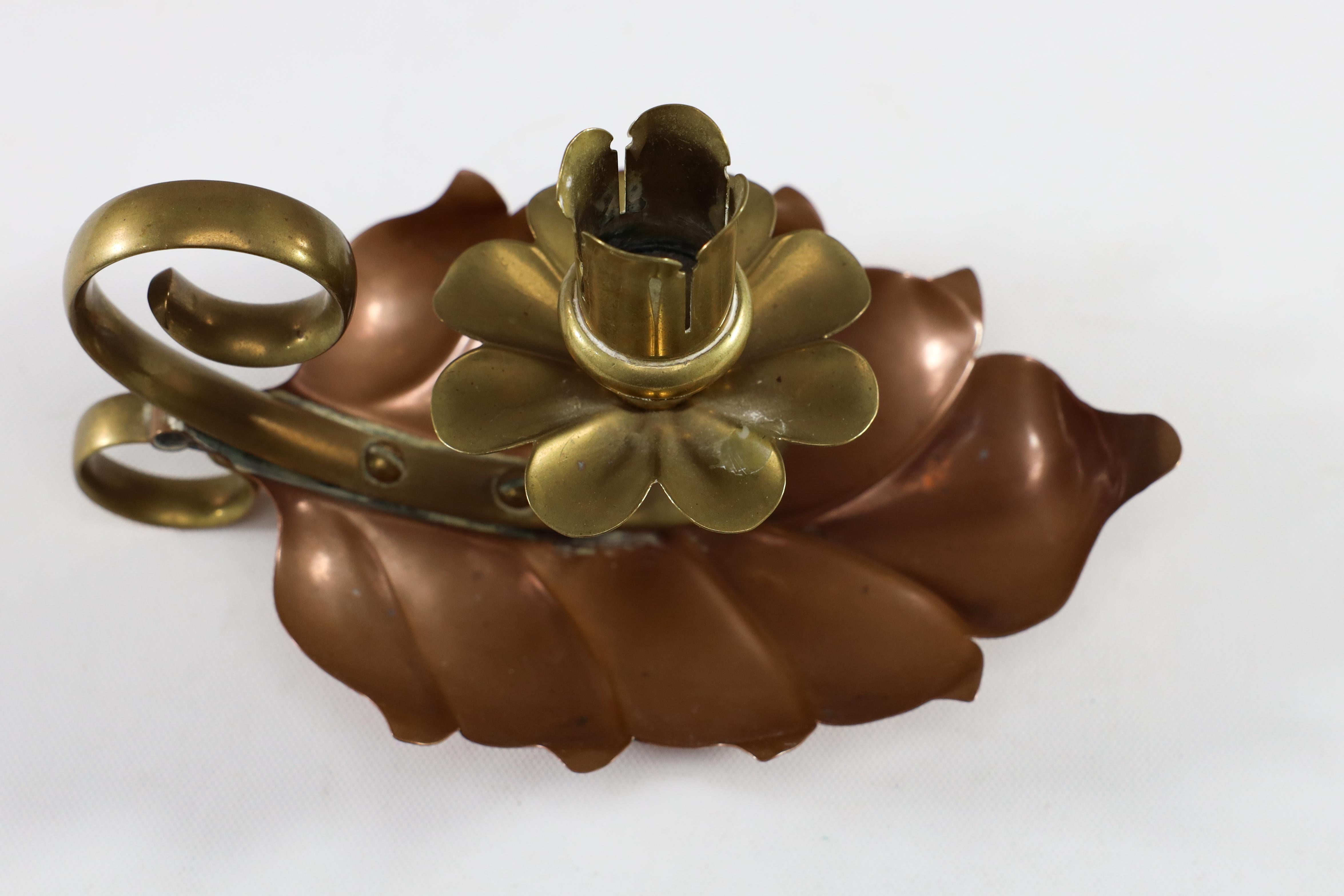 A pair of Arts and Crafts copper and brass lily pad candle night lights. For Sale 6