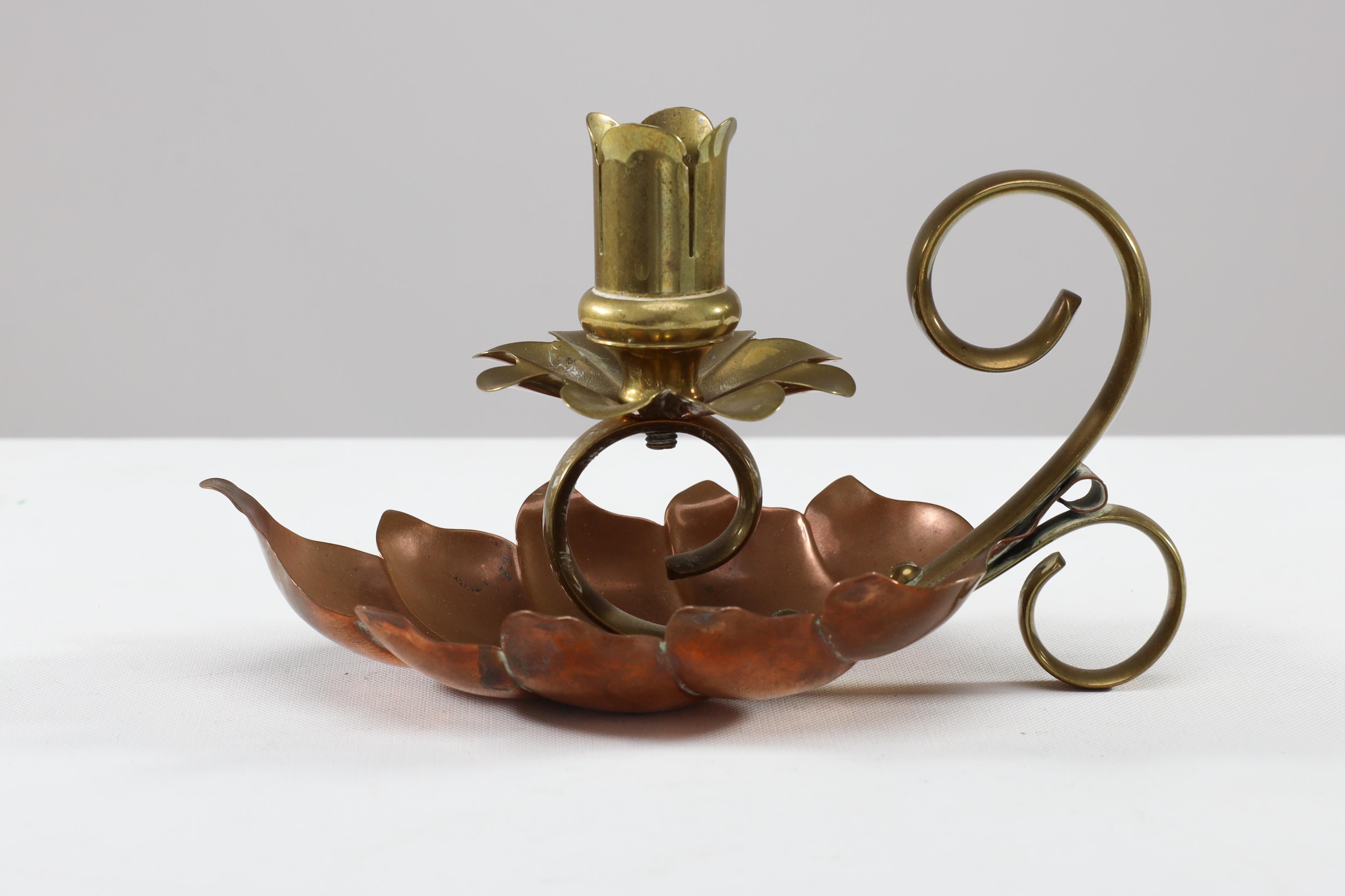 Early 20th Century A pair of Arts and Crafts copper and brass lily pad candle night lights. For Sale