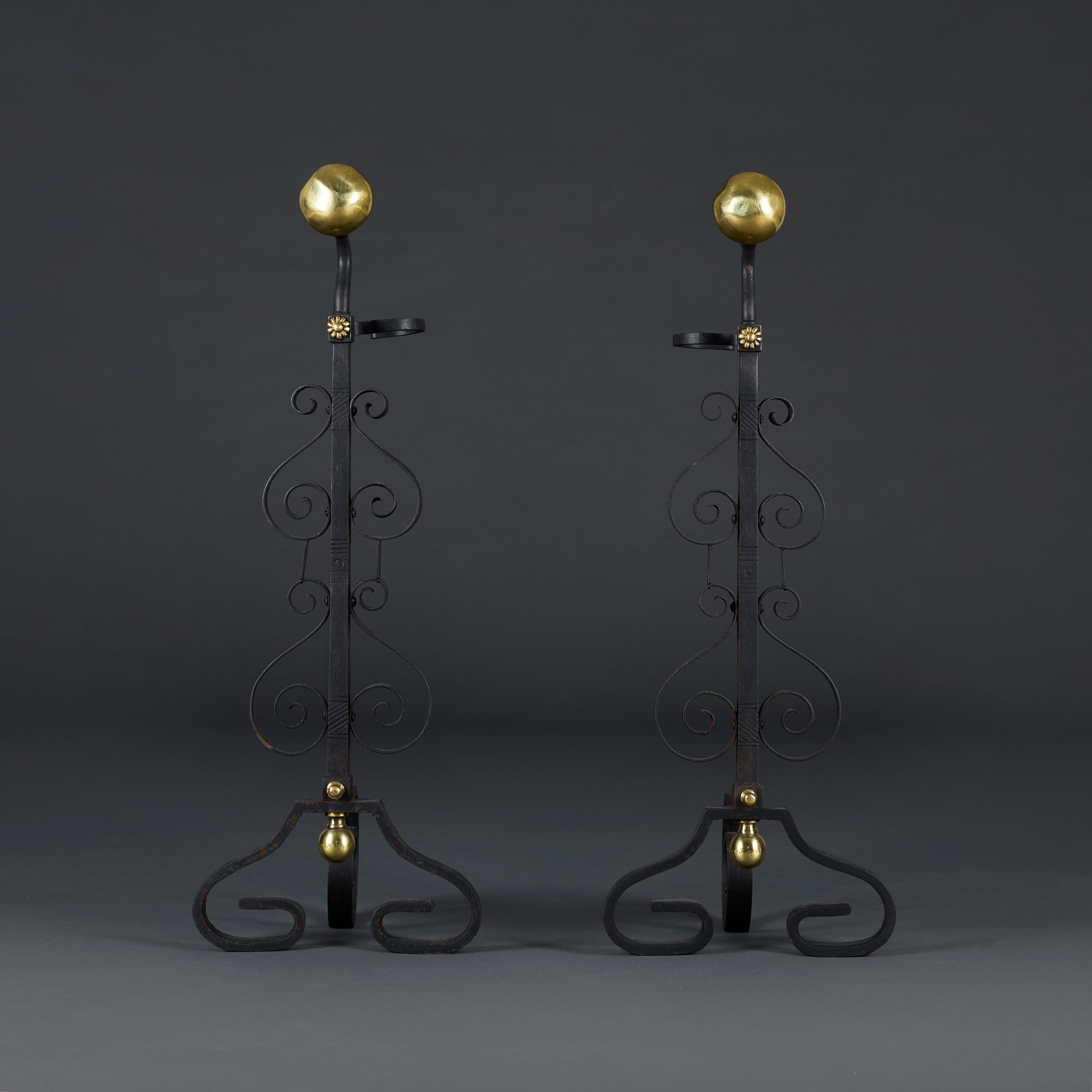 Anglais A Pair of Arts and Crafts Fire Dogs After Thomas Jeckyll en vente