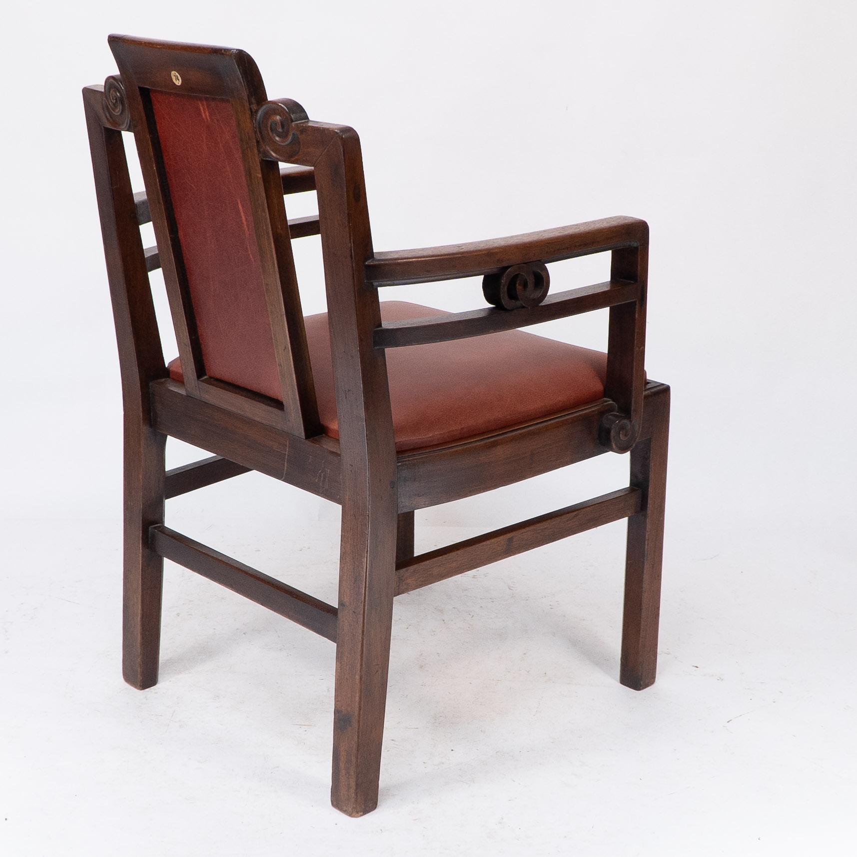 Sir Frank Brangwyn attr. Paar Arts and Crafts-Mahagoni-Sessel im chinesischen Stil im Angebot 10