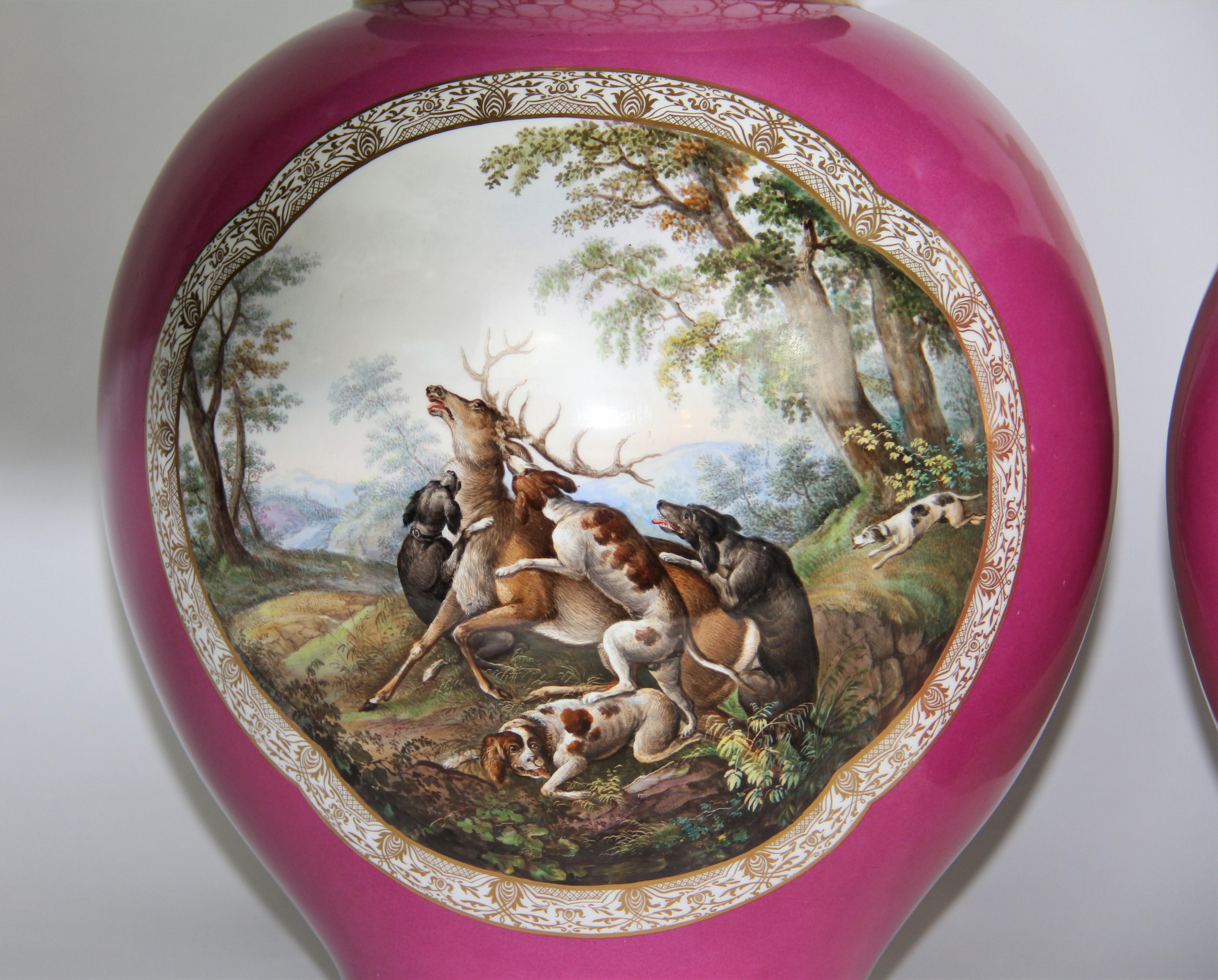 Pair of Augustus Rex Meissen Porcelain Pink Ground Hunting Scene Covered Vases In Good Condition For Sale In New York, NY