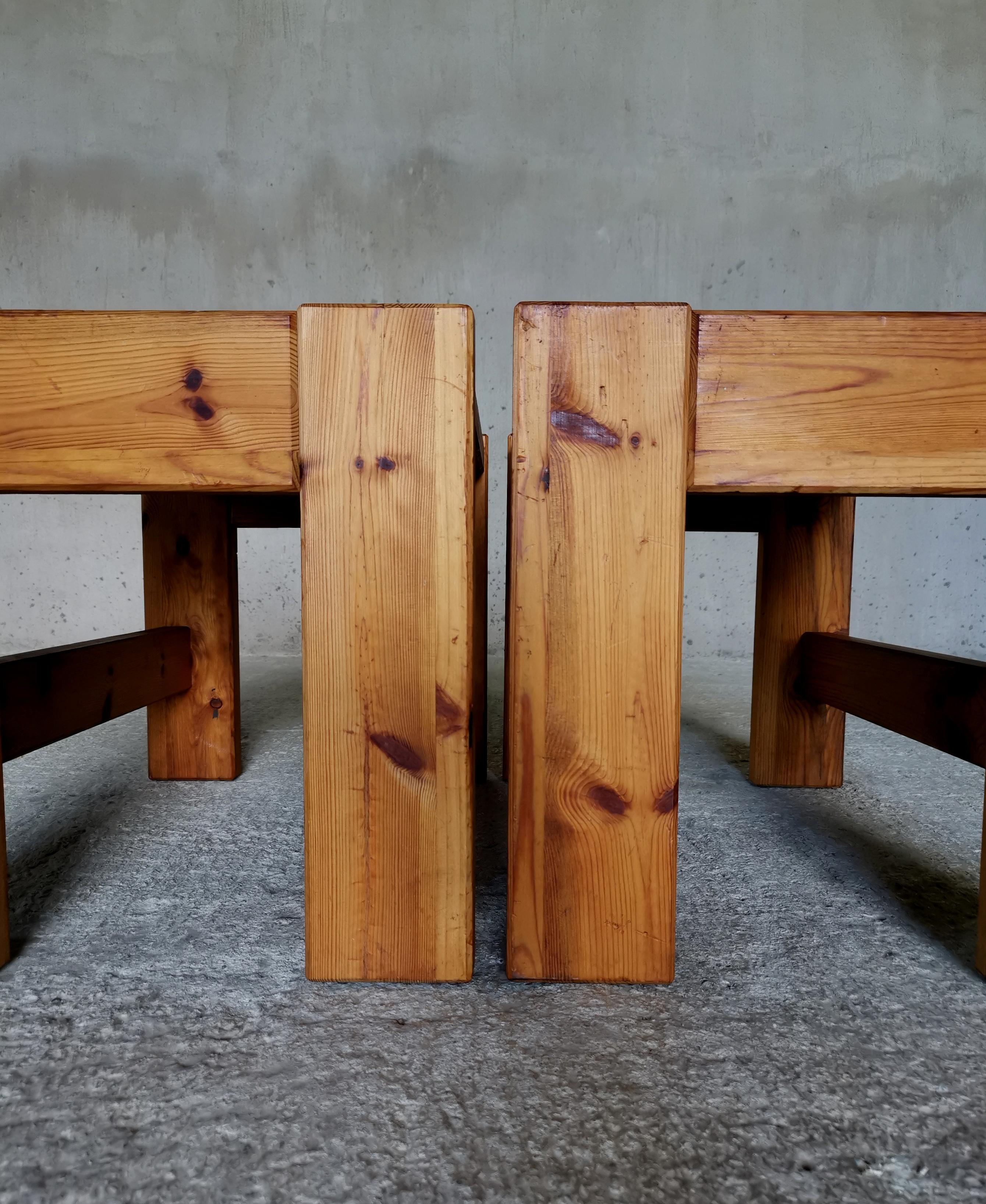 Pareja de mesas auxiliares de pino macizo de Axel Einar Hjorth, Suecia Años 30 en venta 1