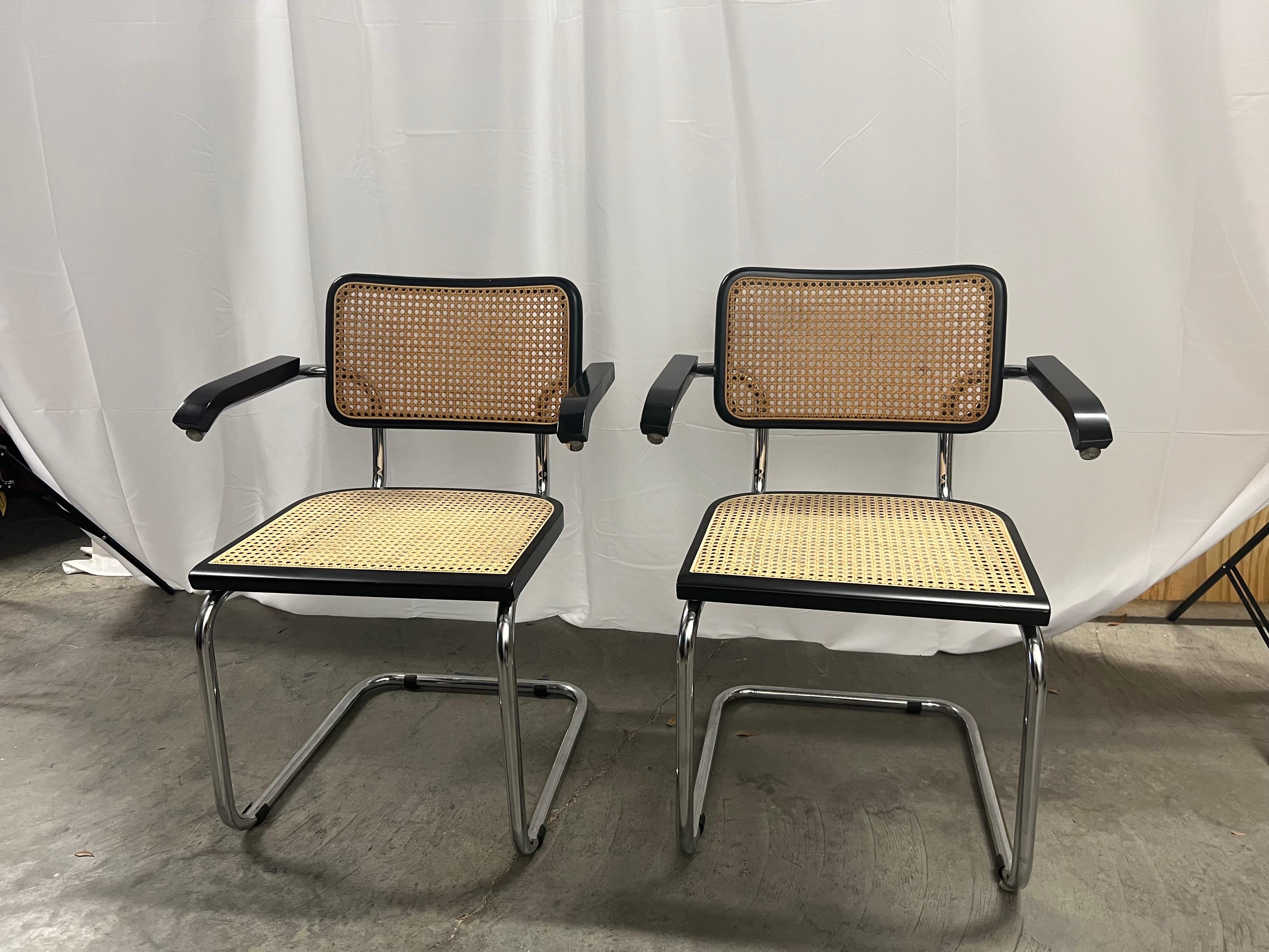 A pair of Bahaus Marcel Breuer Attributed Cesca Chairs S64 For Sale 3