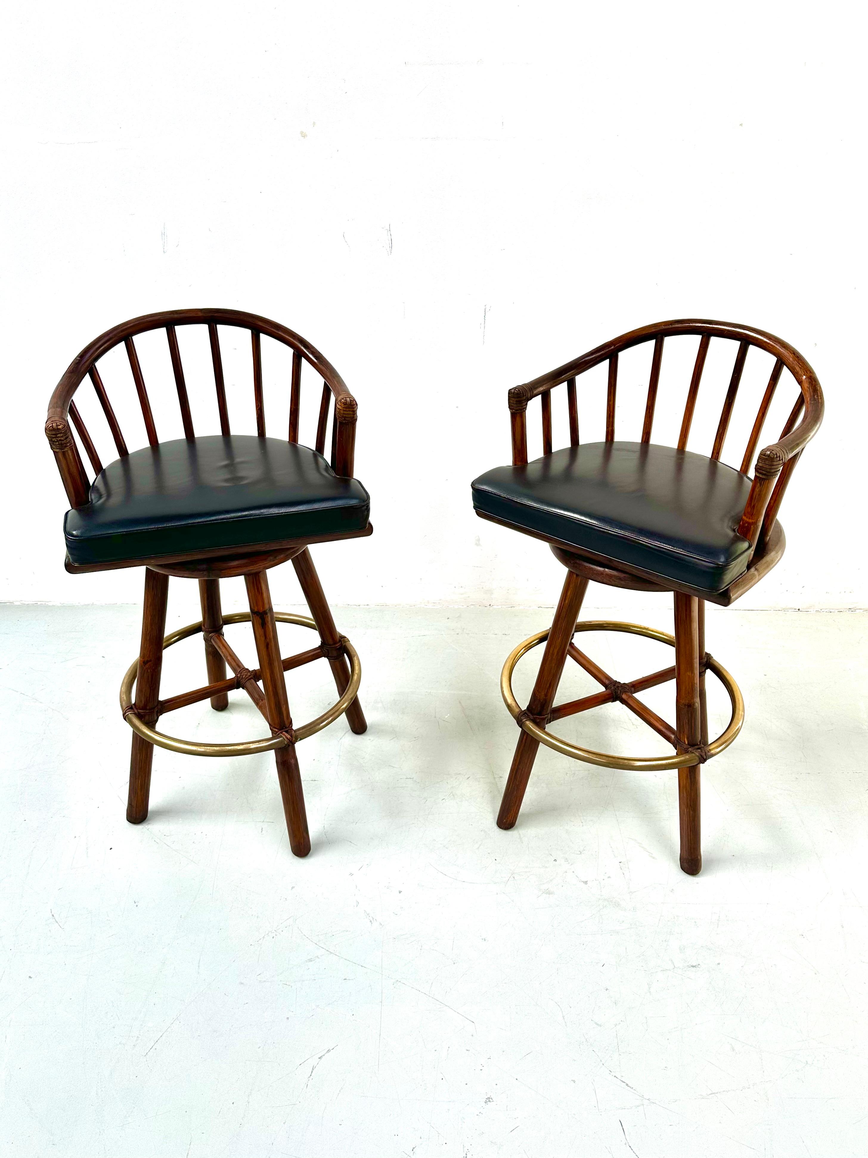 A pair of Bamboo Bar Stools with Brass by Hans Kaufeld for McGuire , 1970s. For Sale 8