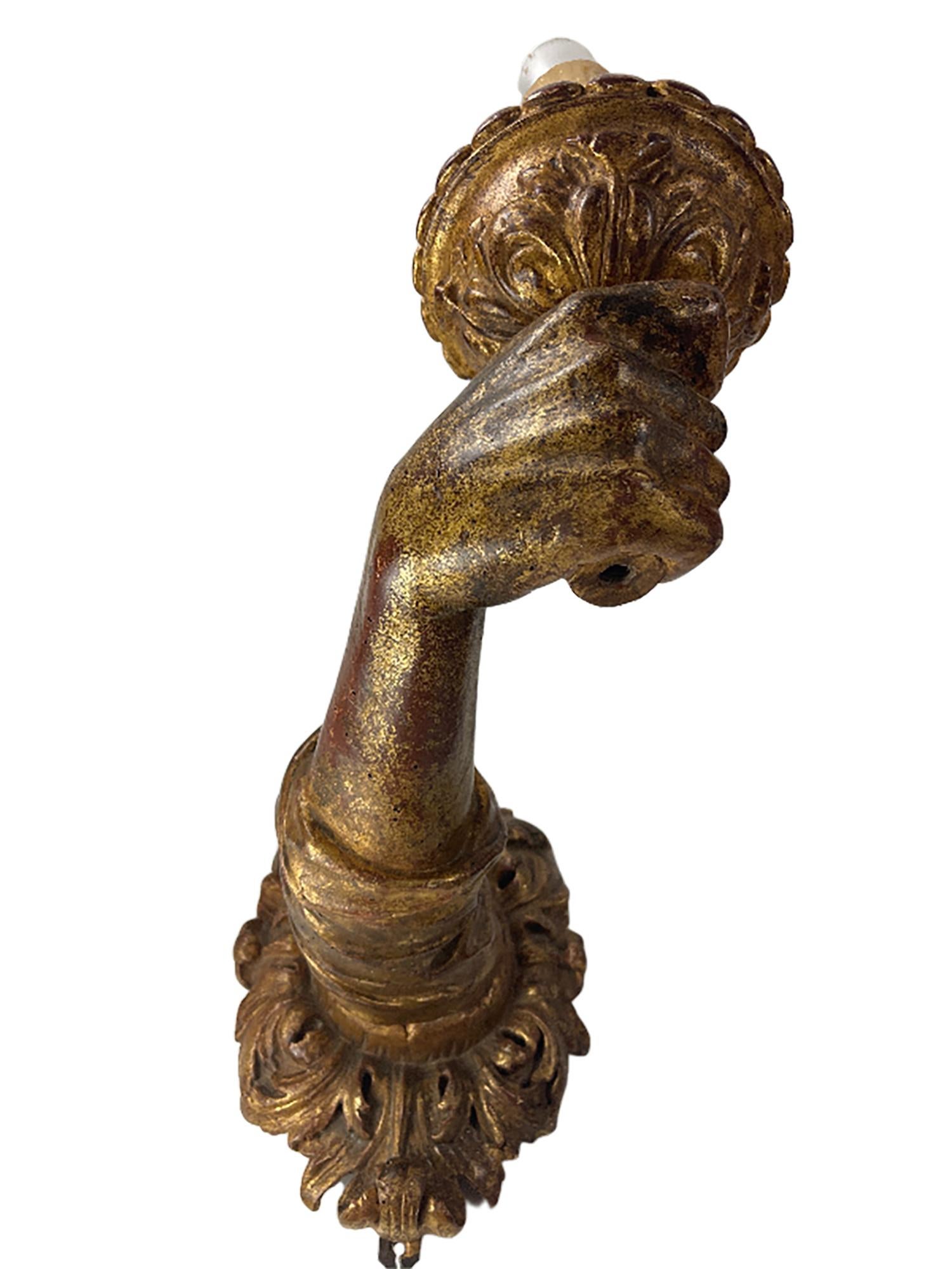 Pair of Baroque Wood Gilt 17th Century Italian Hand Carved Arm Sconces In Good Condition For Sale In Dallas, TX