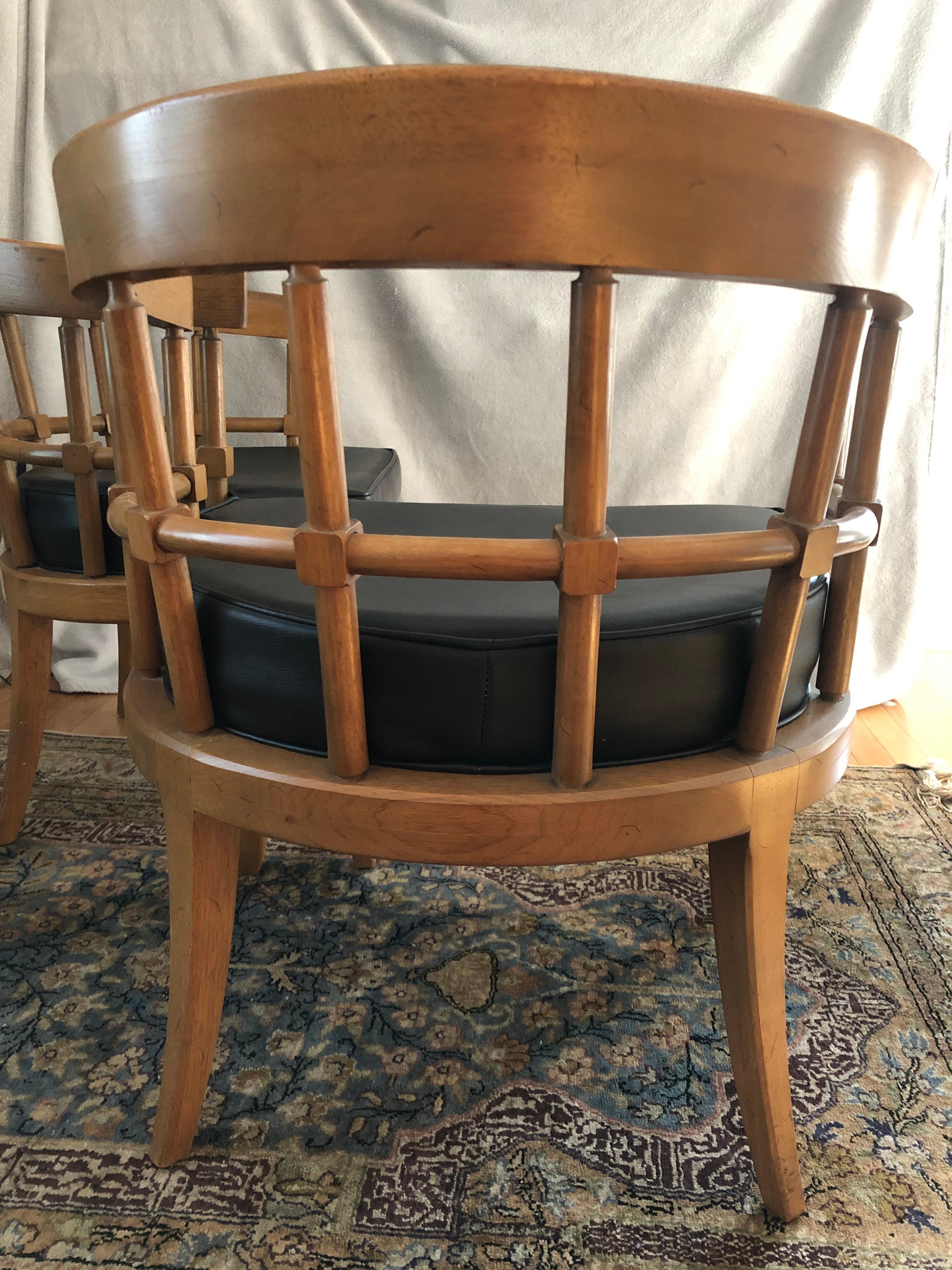 Mid-Century Modern Pair of Barrel Lounge Chairs by Drexel