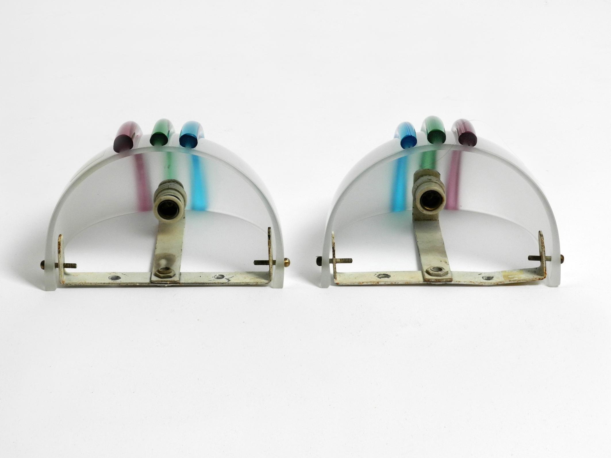 Pair of Beautiful Italian 1960s Murano Glass Sconces 13