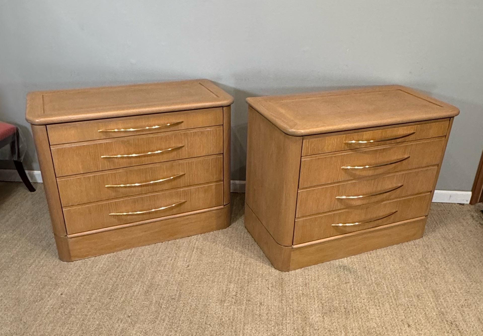 A Pair of Bedside Chests  For Sale 2