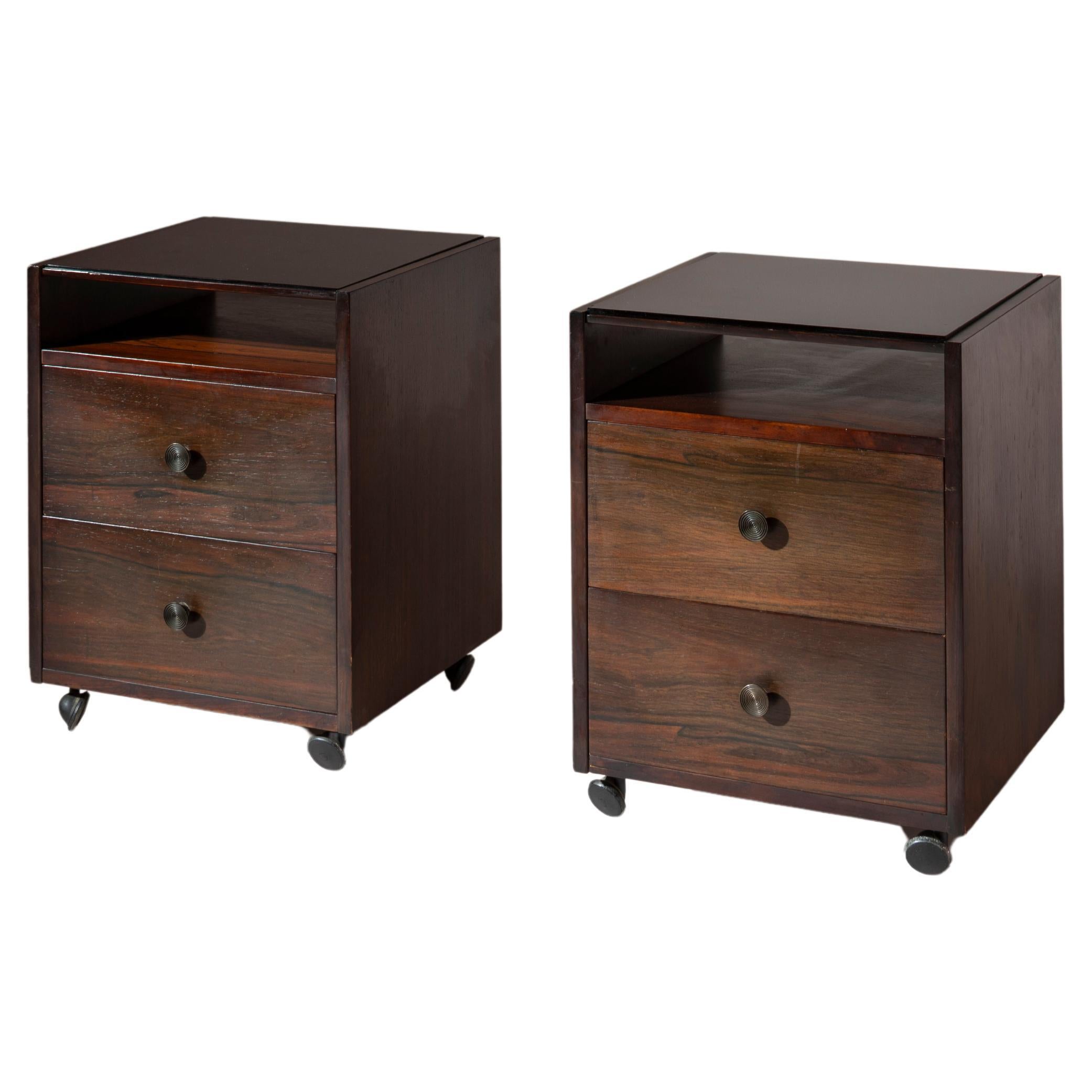 A pair of bedside tables by Carlo De Carli for Sormani, Italy, 1960s For Sale