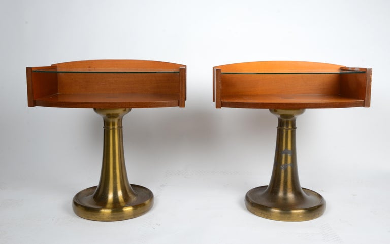 Italian Pair of Bedside Tables, Wood and Brass, by Ronchetti & Porri, Italy For Sale