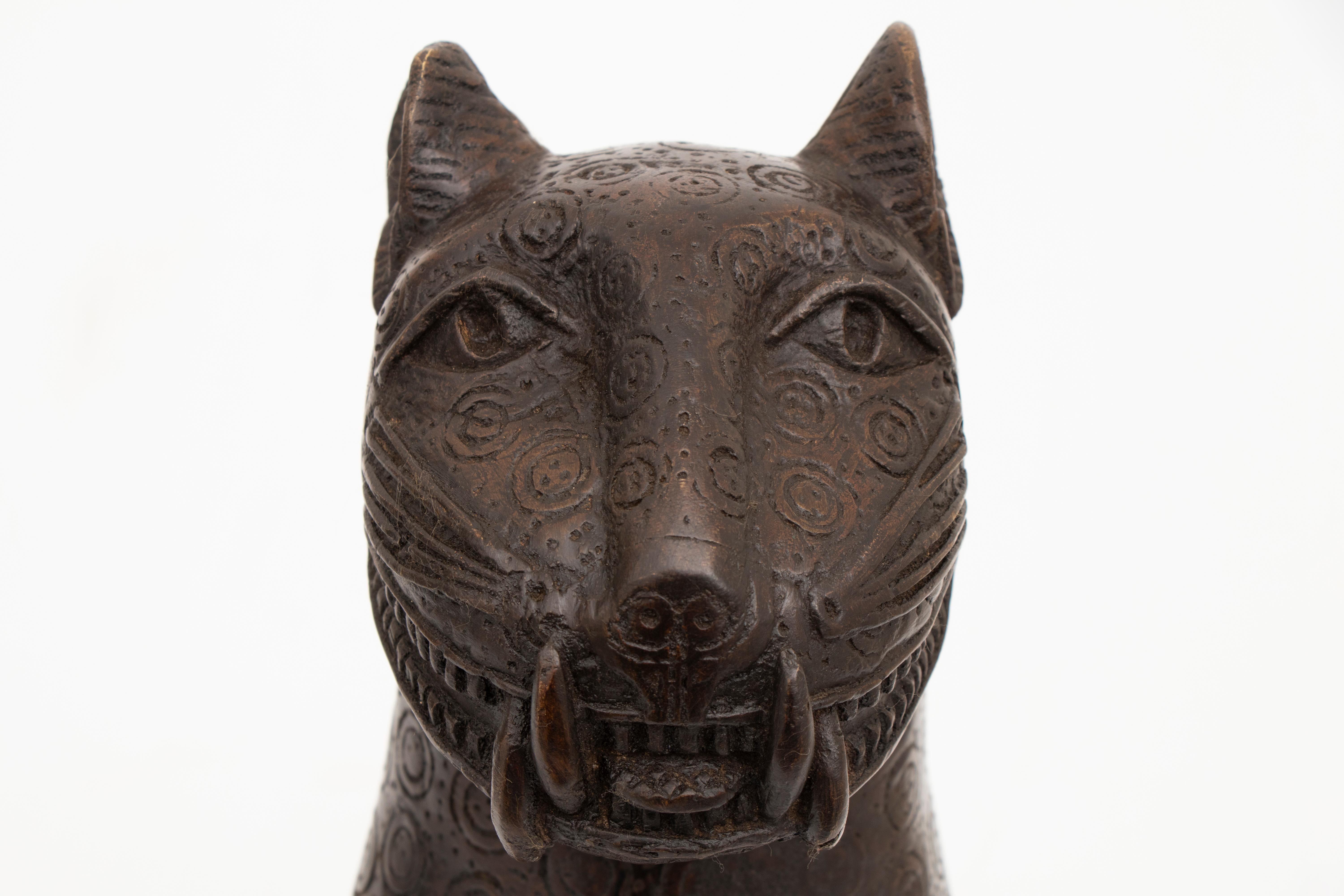 Paire de léopards en bronze du Bénin:: vers les années 1920-1940 Bon état à London, Greenwich