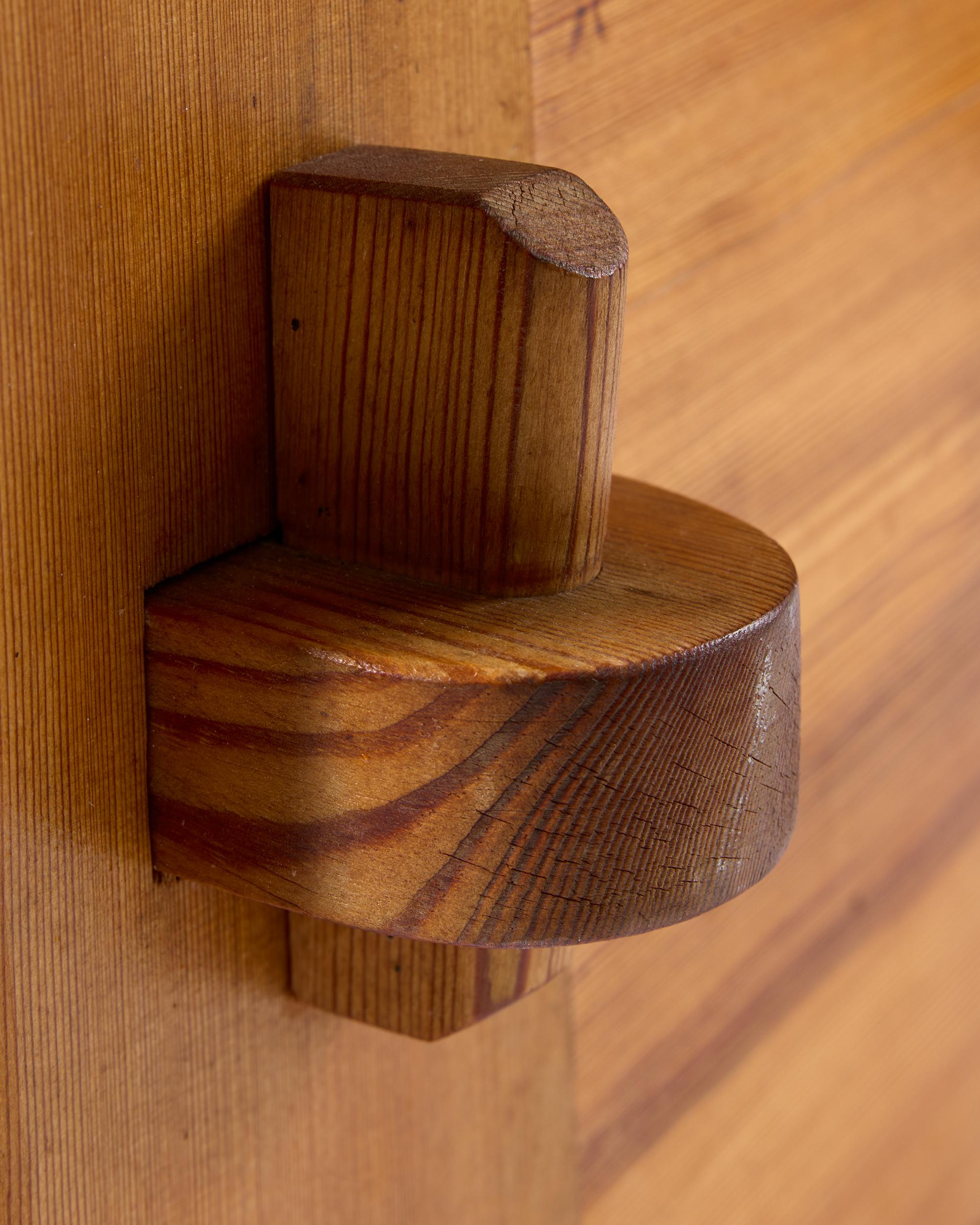 A pair of ‘Berga’ stools designed by David Rosén for Nordiska Kompaniet, Sweden For Sale 6