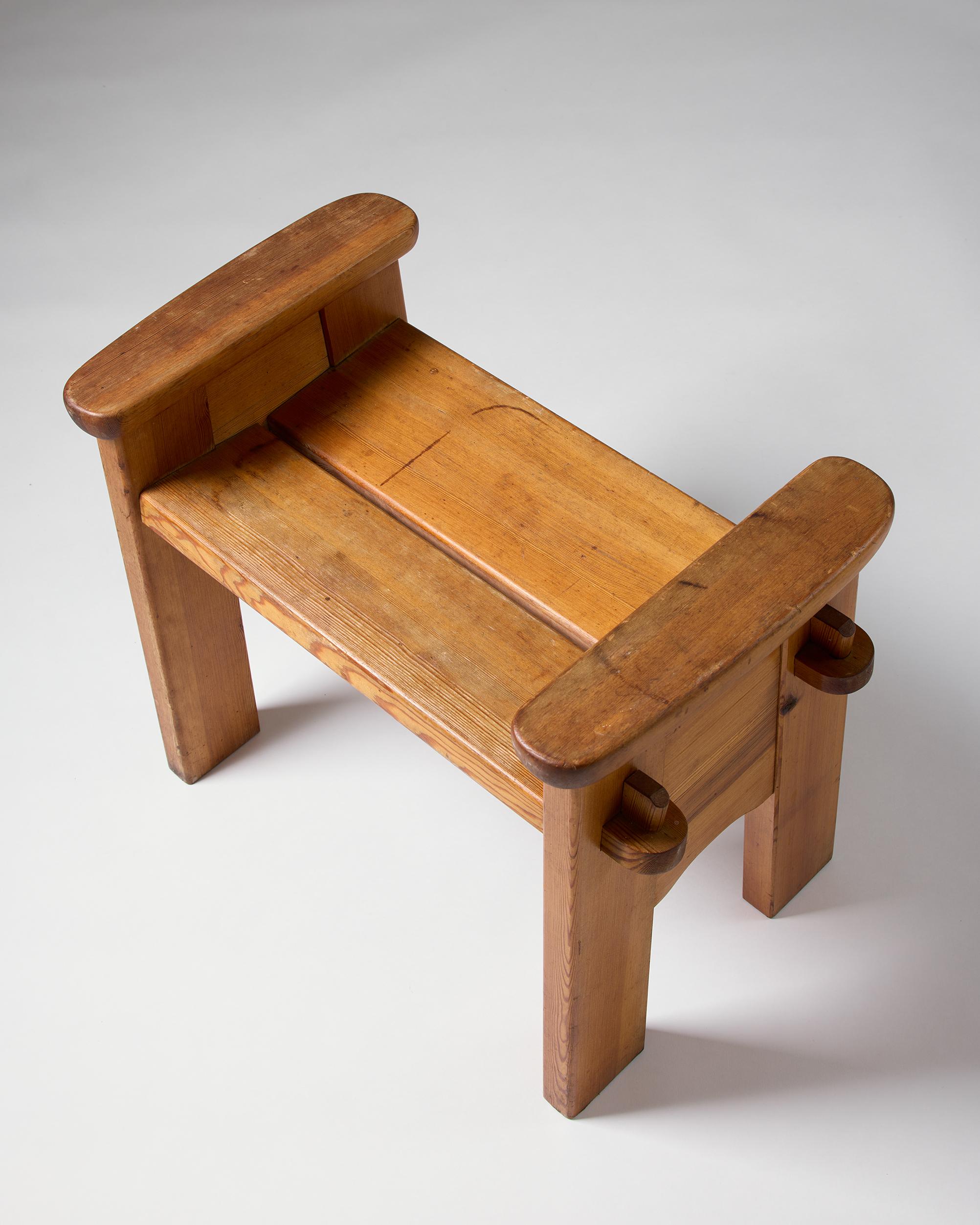 A pair of ‘Berga’ stools designed by David Rosén for Nordiska Kompaniet, Sweden For Sale 3