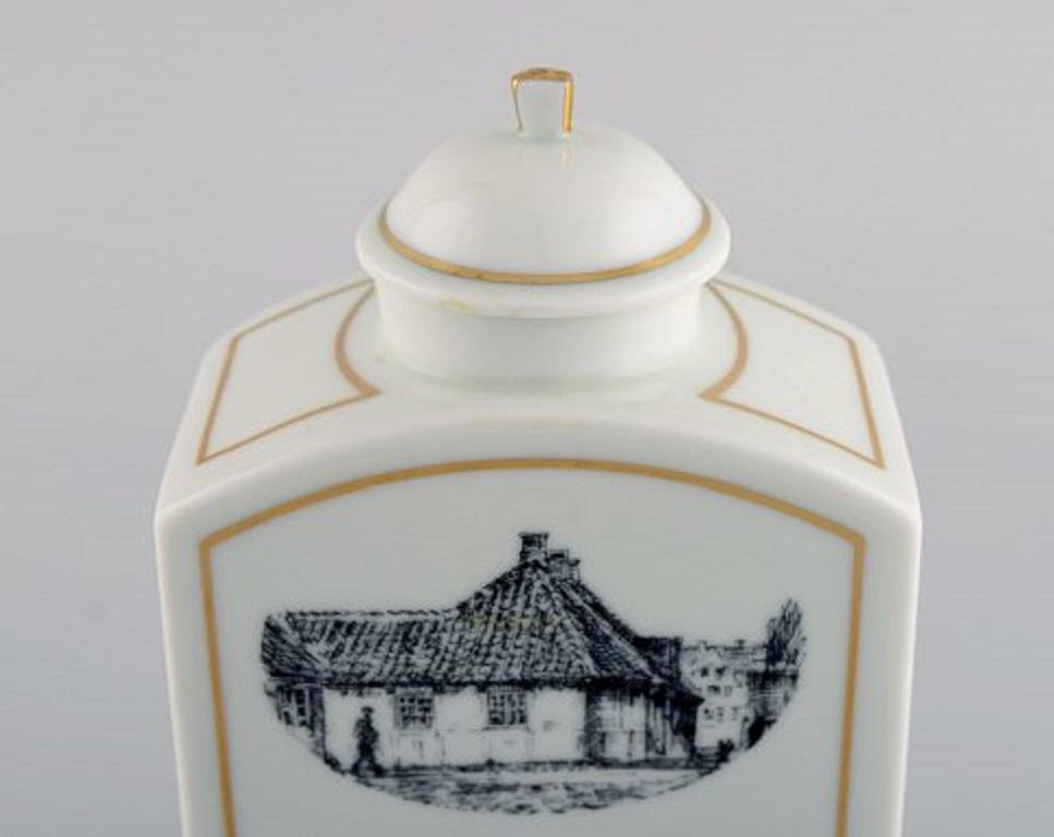 20ième siècle Paire de Bing & Grondahl H.C. Boîtes à thé Andersen en porcelaine en vente