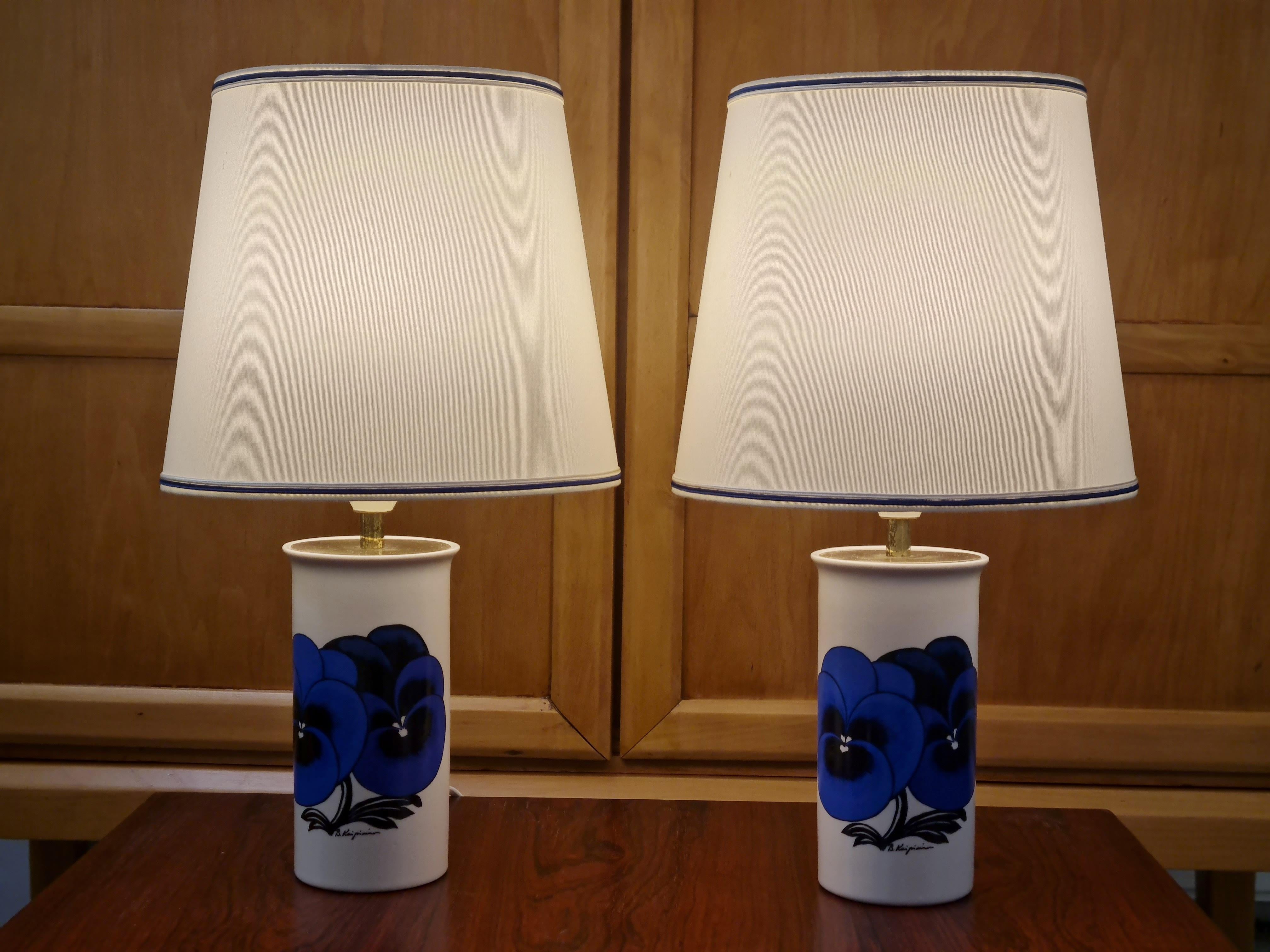 A Pair of Birger Kaipiainen Table Lamps, Arabia 1980s In Good Condition For Sale In Helsinki, FI