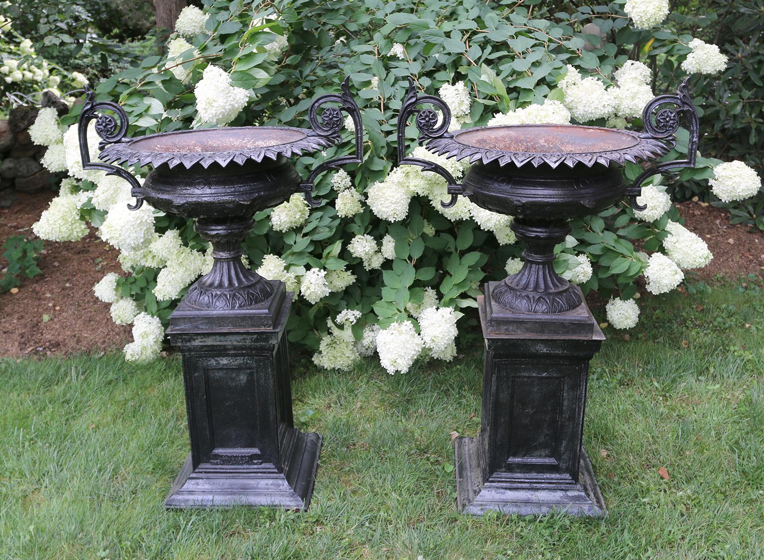 Victorian A Pair of Black Cast-Iron Urns by J.W. Fiske For Sale