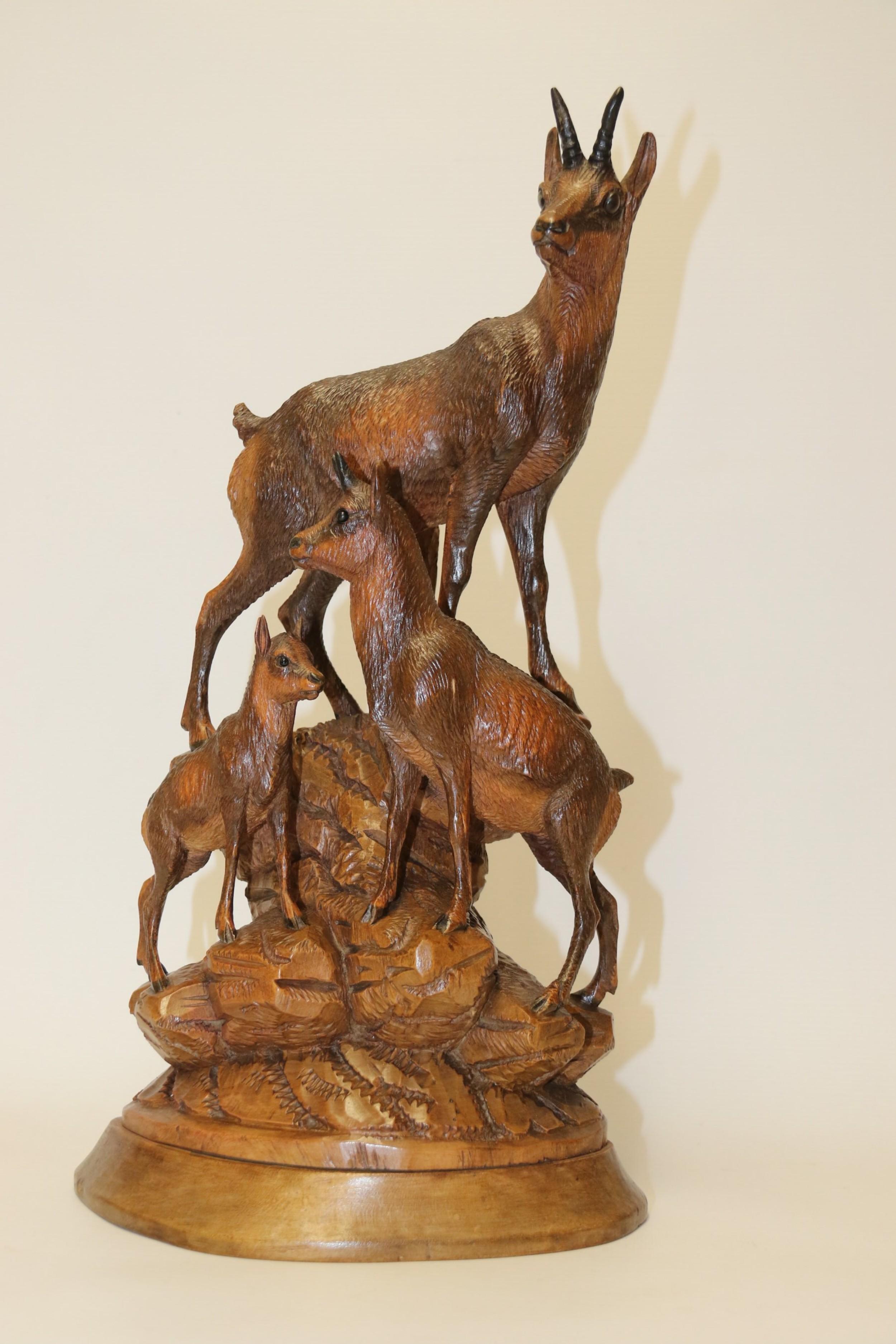 Pair of Black Forest Hand Carved Figure Groups of Ibex and Chamois, circa 1900 For Sale 6