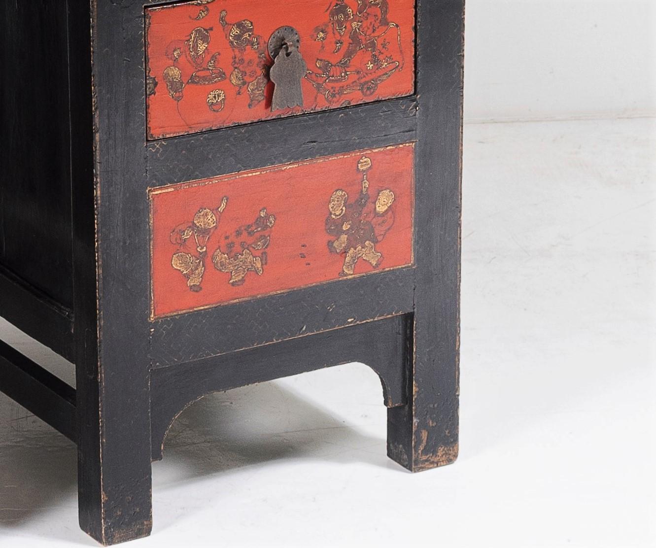Pair of Black Lacquered Japanned Chinoiserie Drawer Chests Nightstands 1