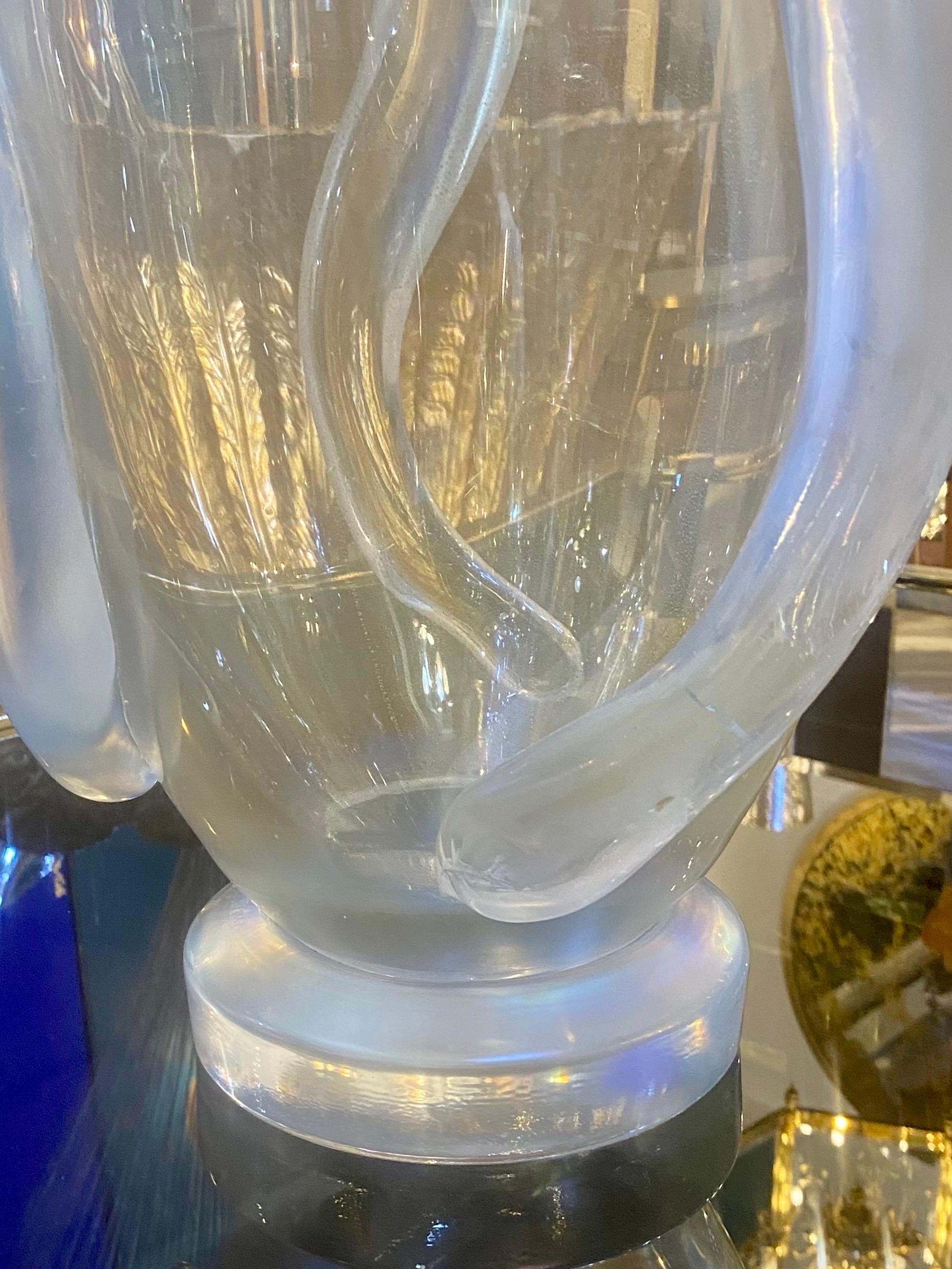 Coppia di vasi in vetro soffiato di Murano con inclusione d'oro in vendita 4