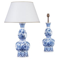 Blaue und weiße Delfter Vasen als Tischlampen, Paar