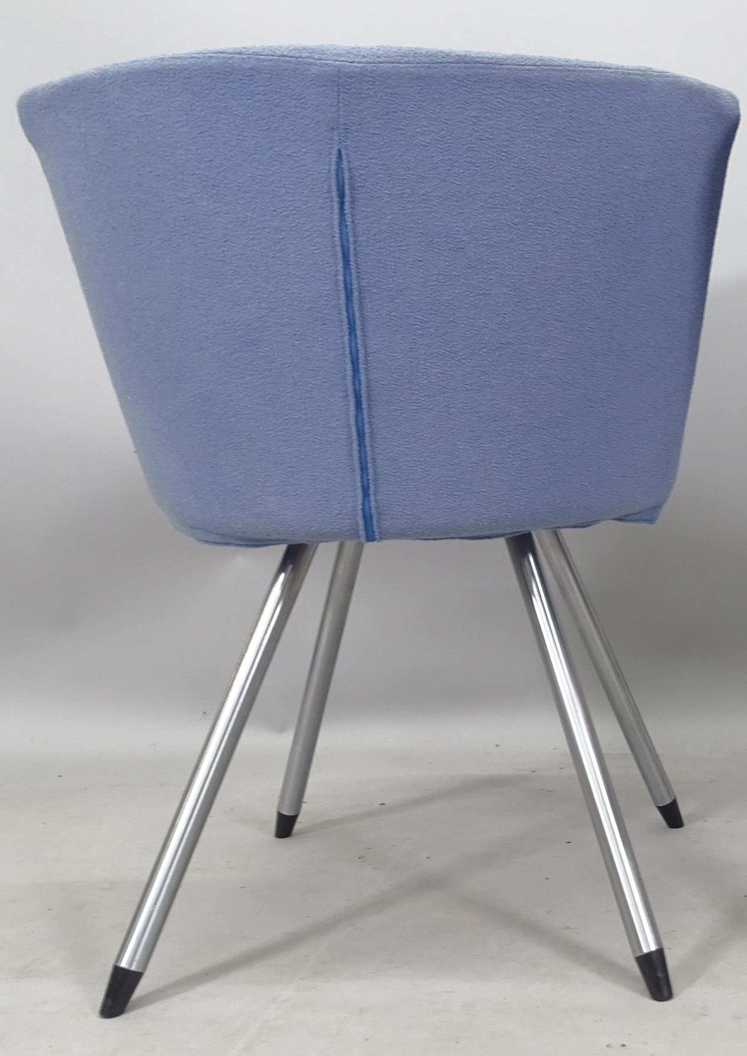 A Pair of Blue Cocktail Chairs Model Ej11 by Team Foersom & Hiort Lorenzen In Good Condition For Sale In High Wycombe, GB