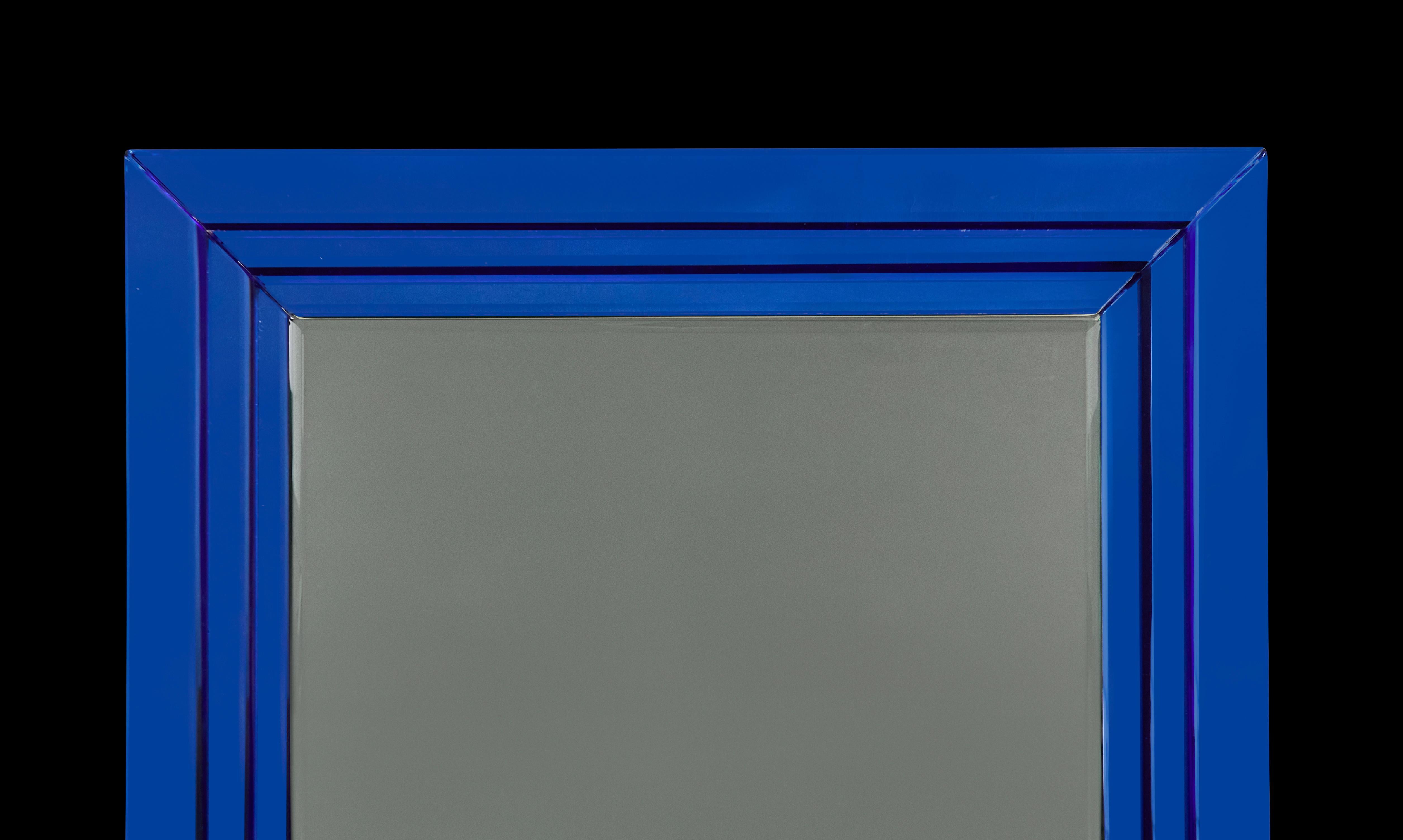 Verre Paire de miroirs italiens en verre bleu d'après Arte Fontana en vente