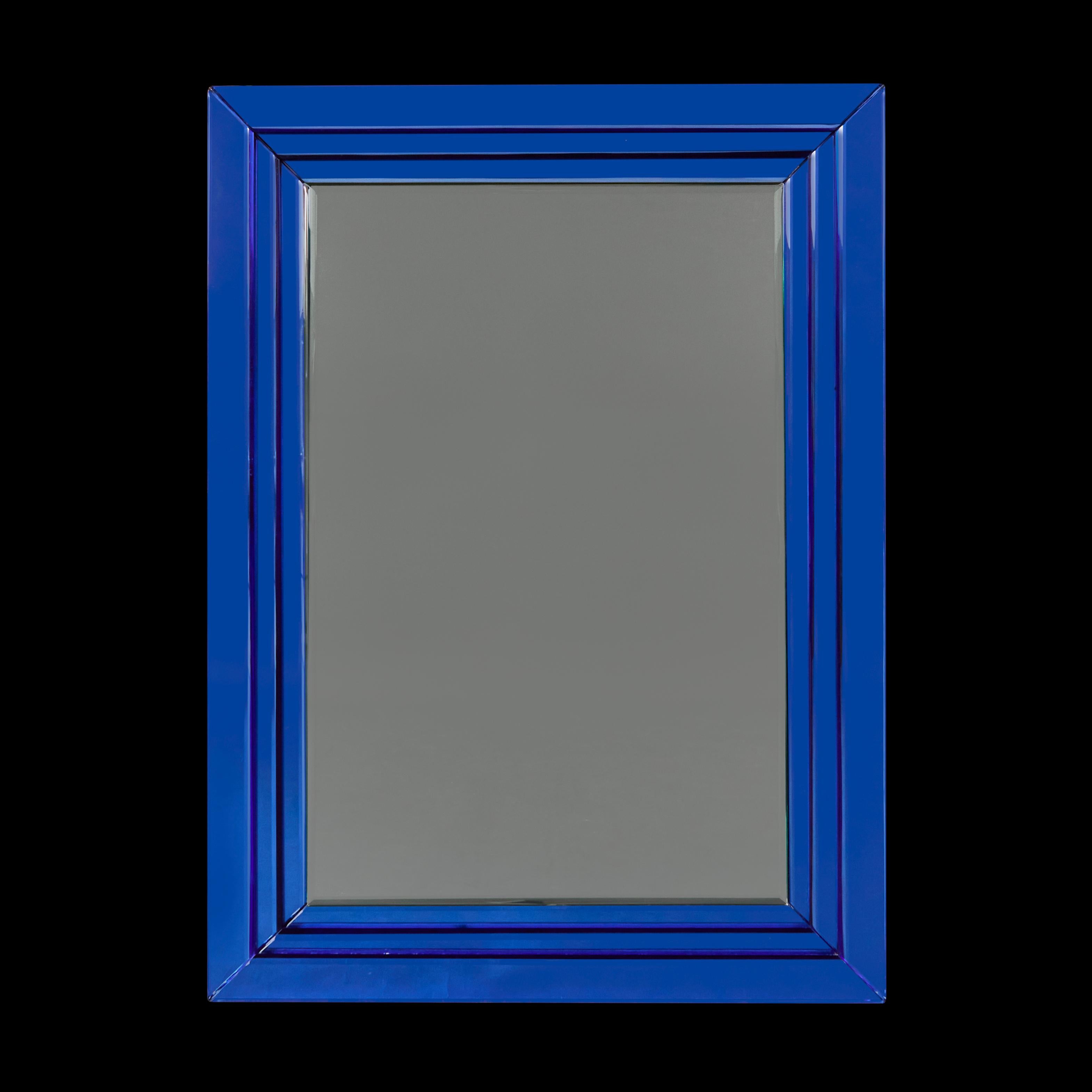 italien Paire de miroirs en verre bleu d'après Arte Fontana en vente