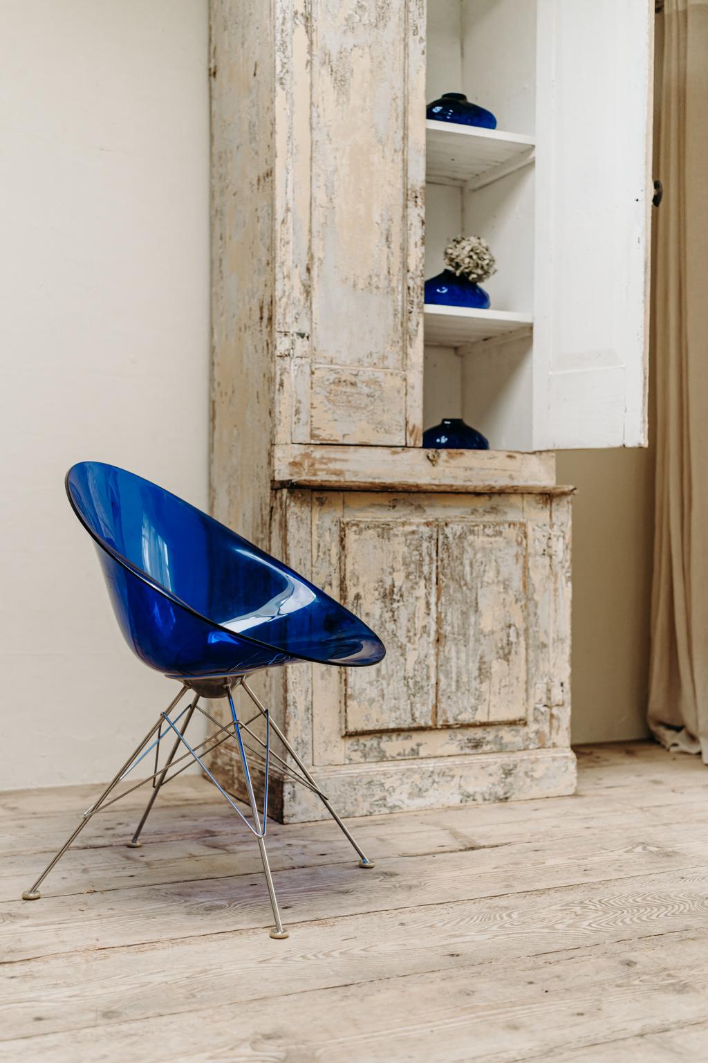 Pair of Blue Plexi Ero Chairs by Philippe Starck for Kartell For Sale 2